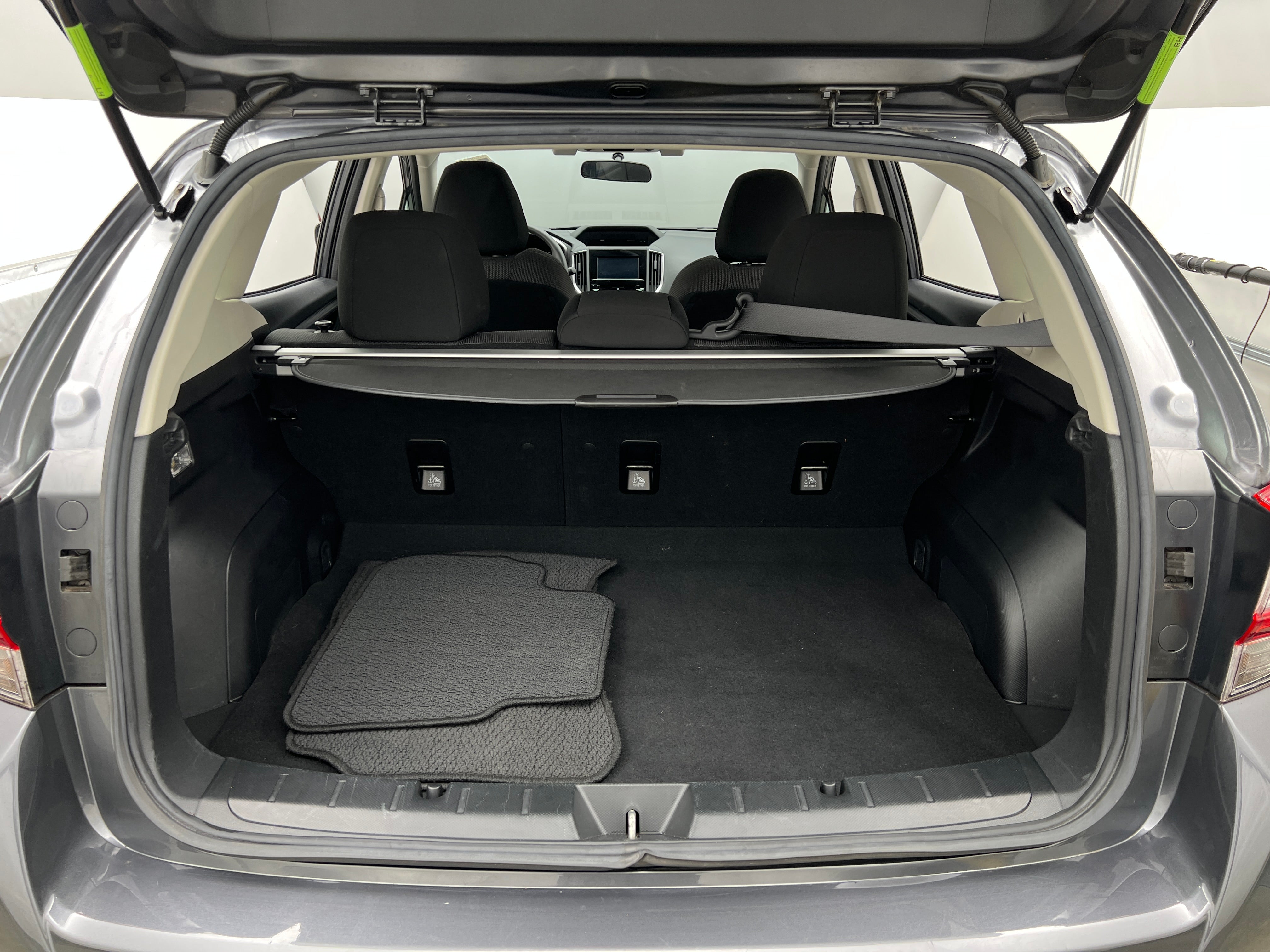 2019 Subaru Impreza Premium 7