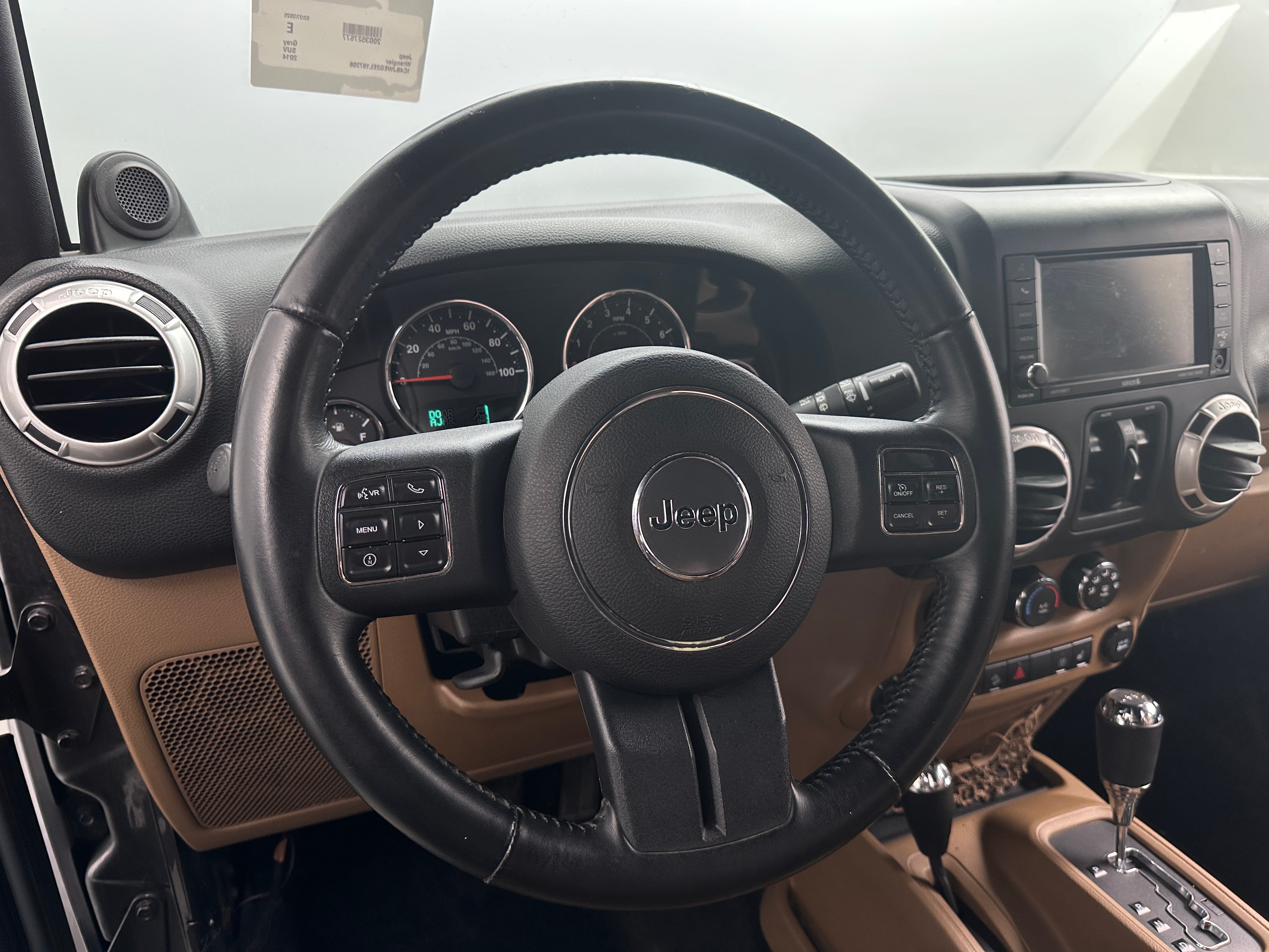 2014 Jeep Wrangler Unlimited Sahara 5