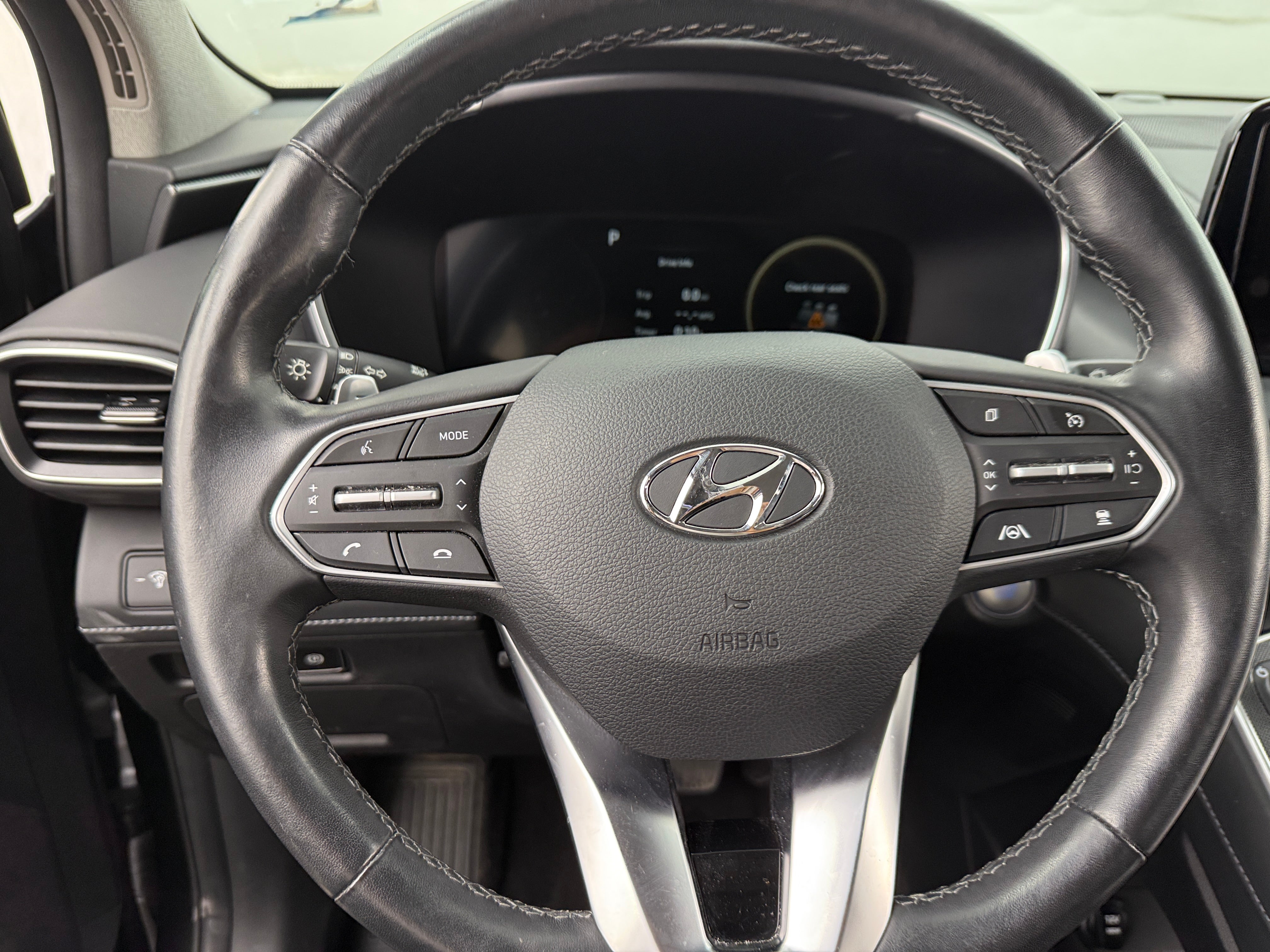 2022 Hyundai Santa Fe Limited 4