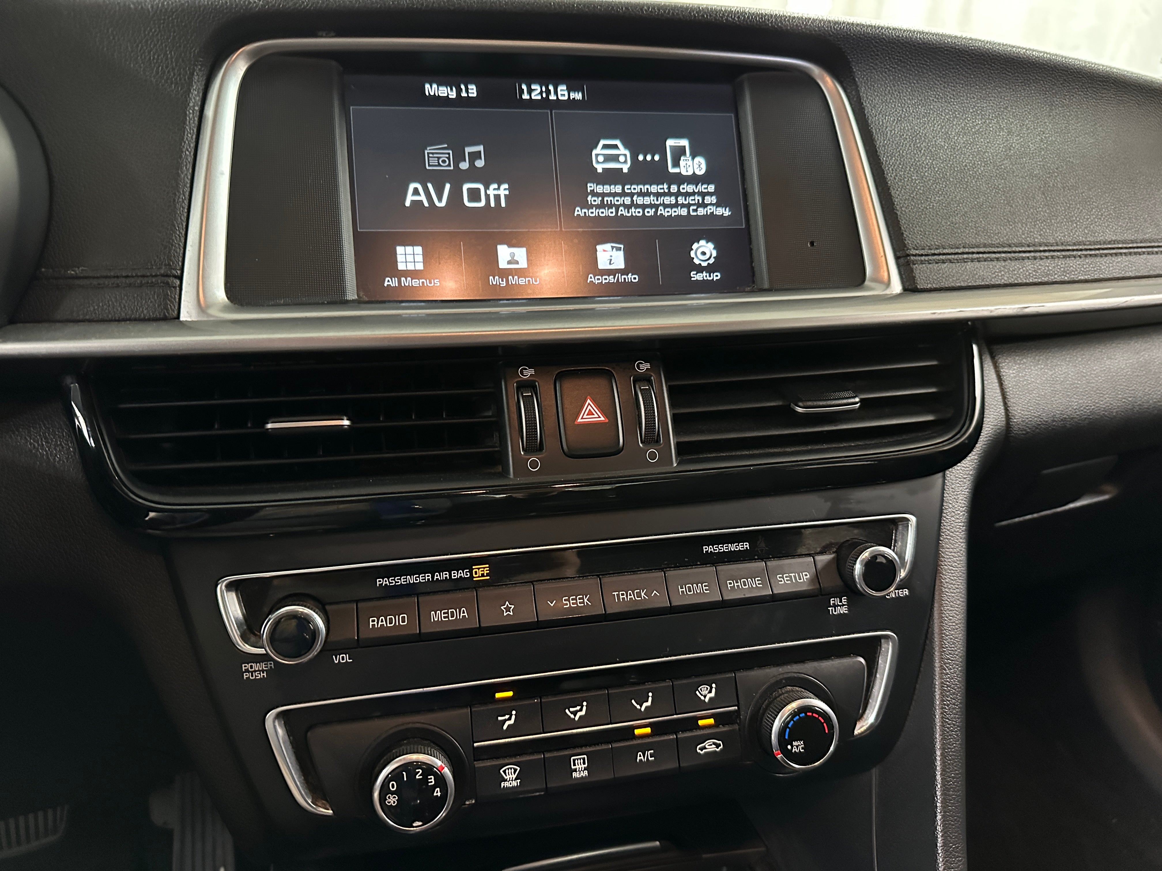 2019 Kia Optima LX 4