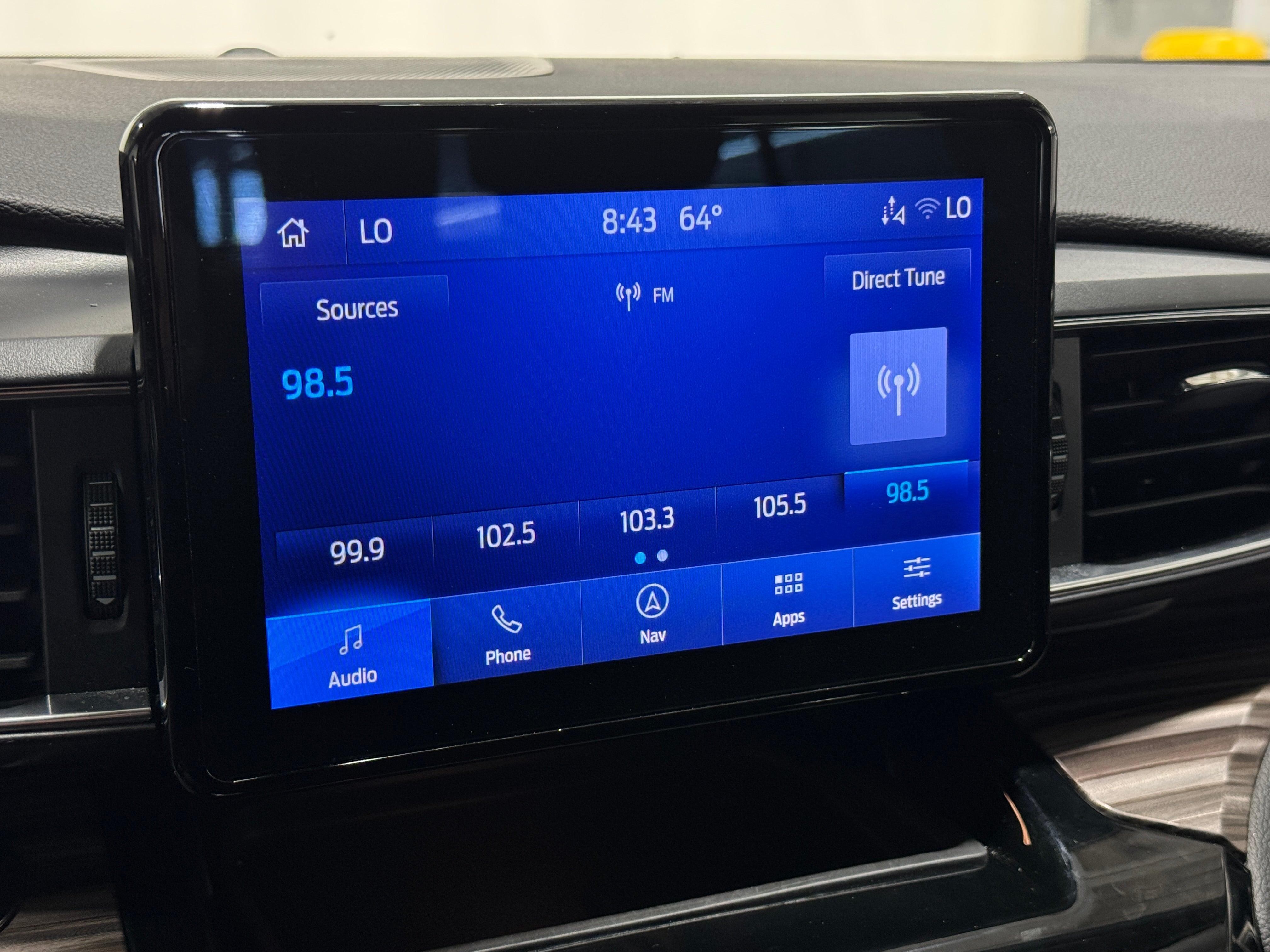 2023 Ford Explorer Limited 3