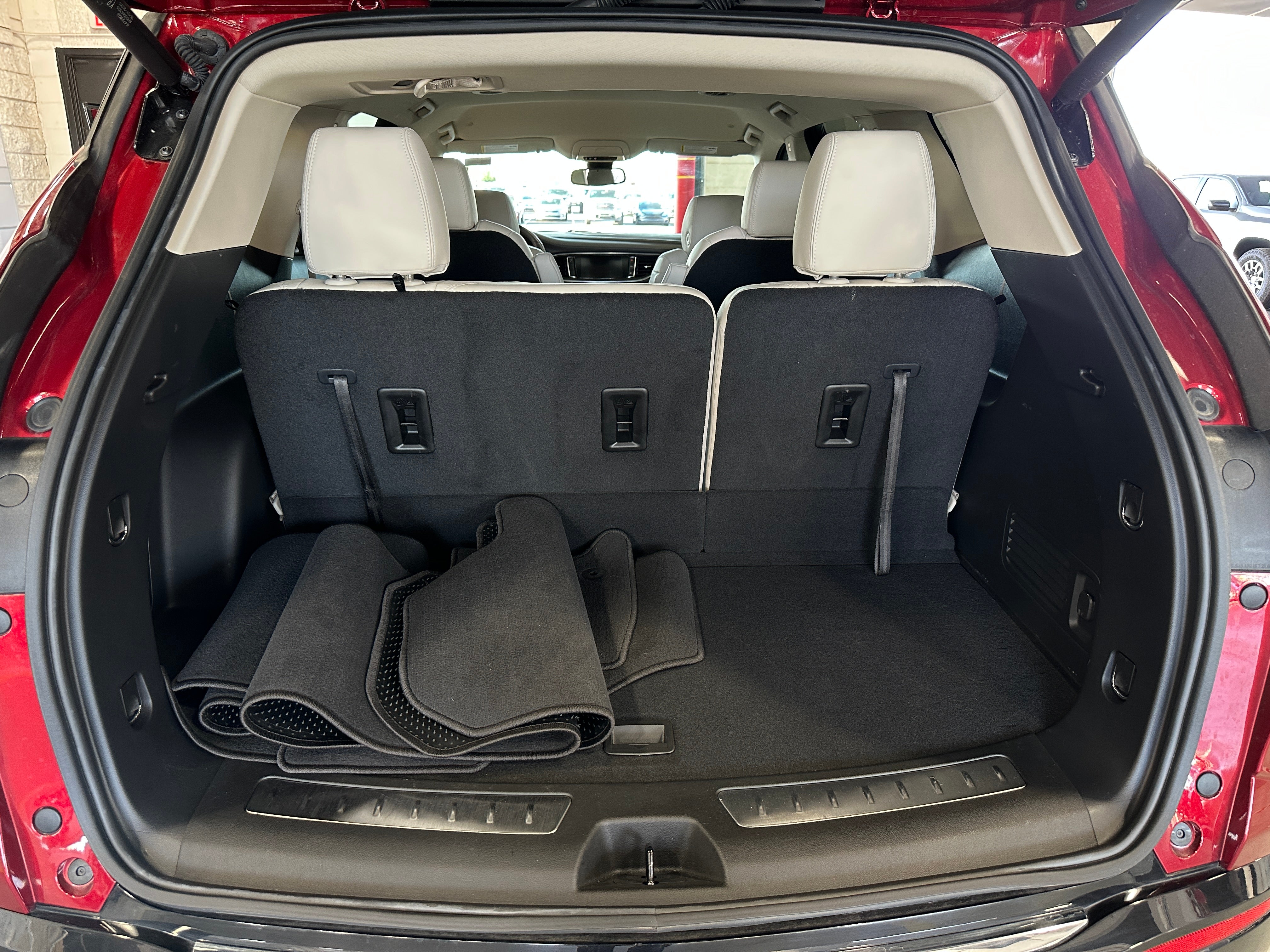 2024 Buick Enclave Essence 6