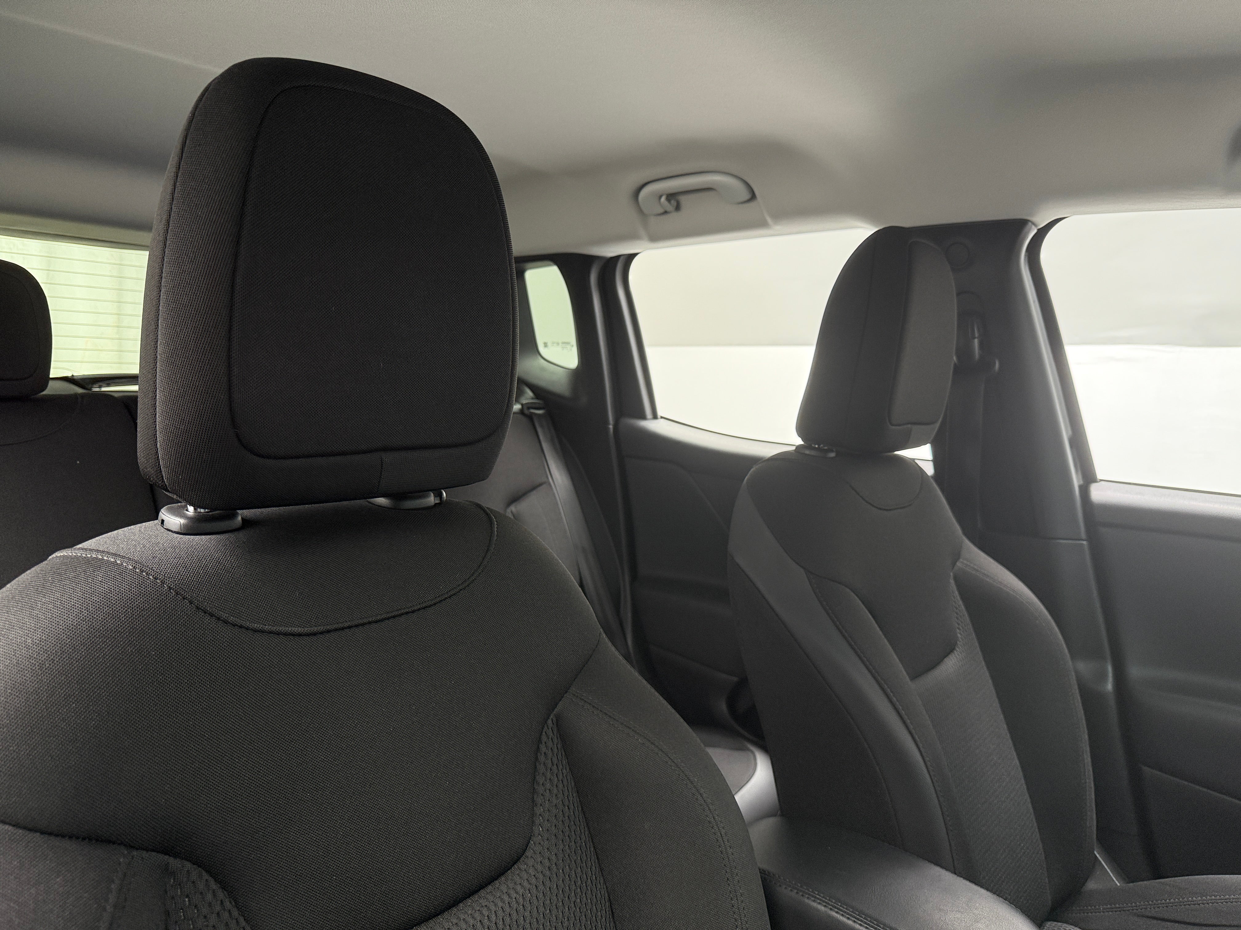 2018 Jeep Renegade Altitude 2