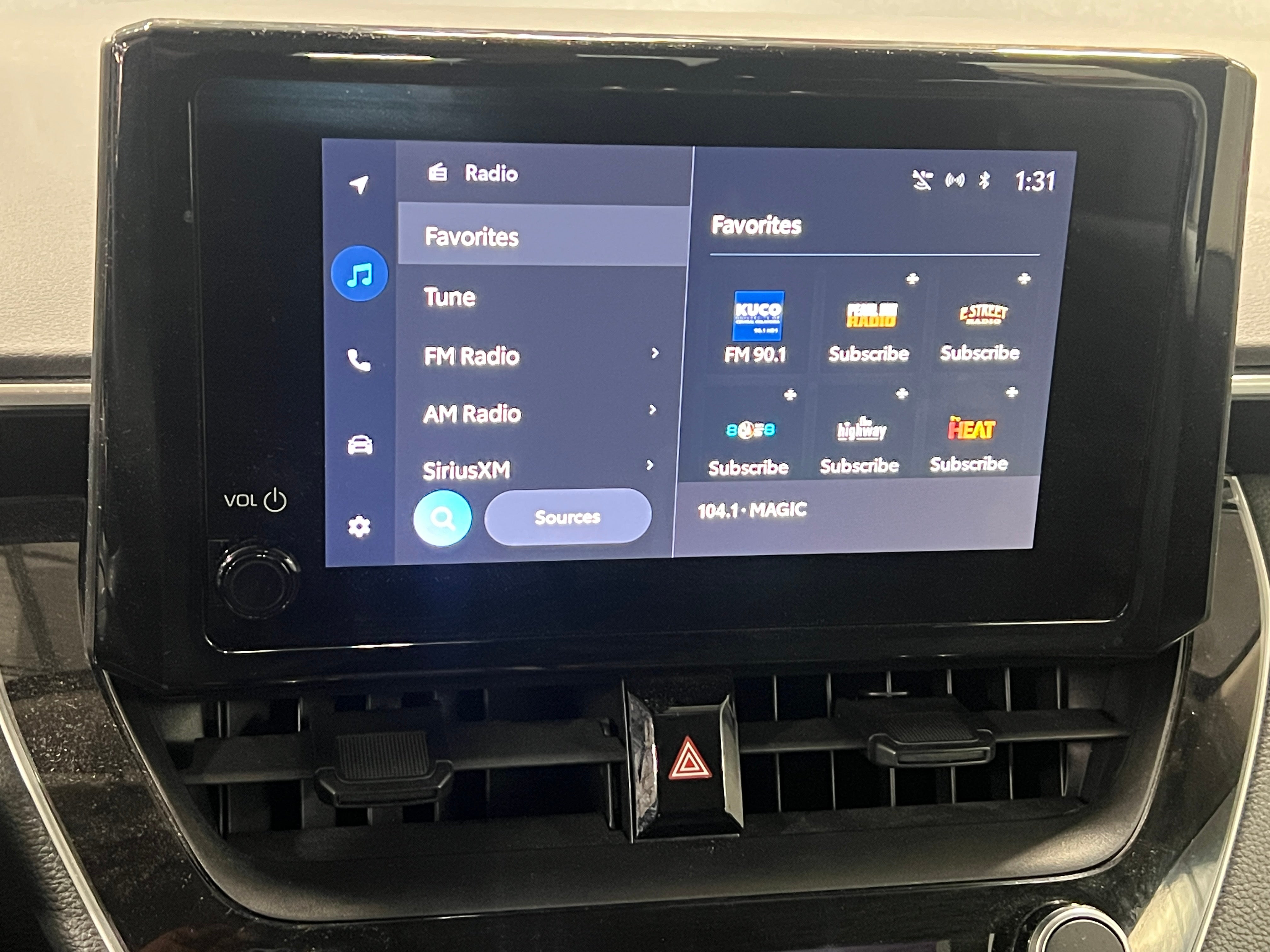2023 Toyota Corolla LE 4