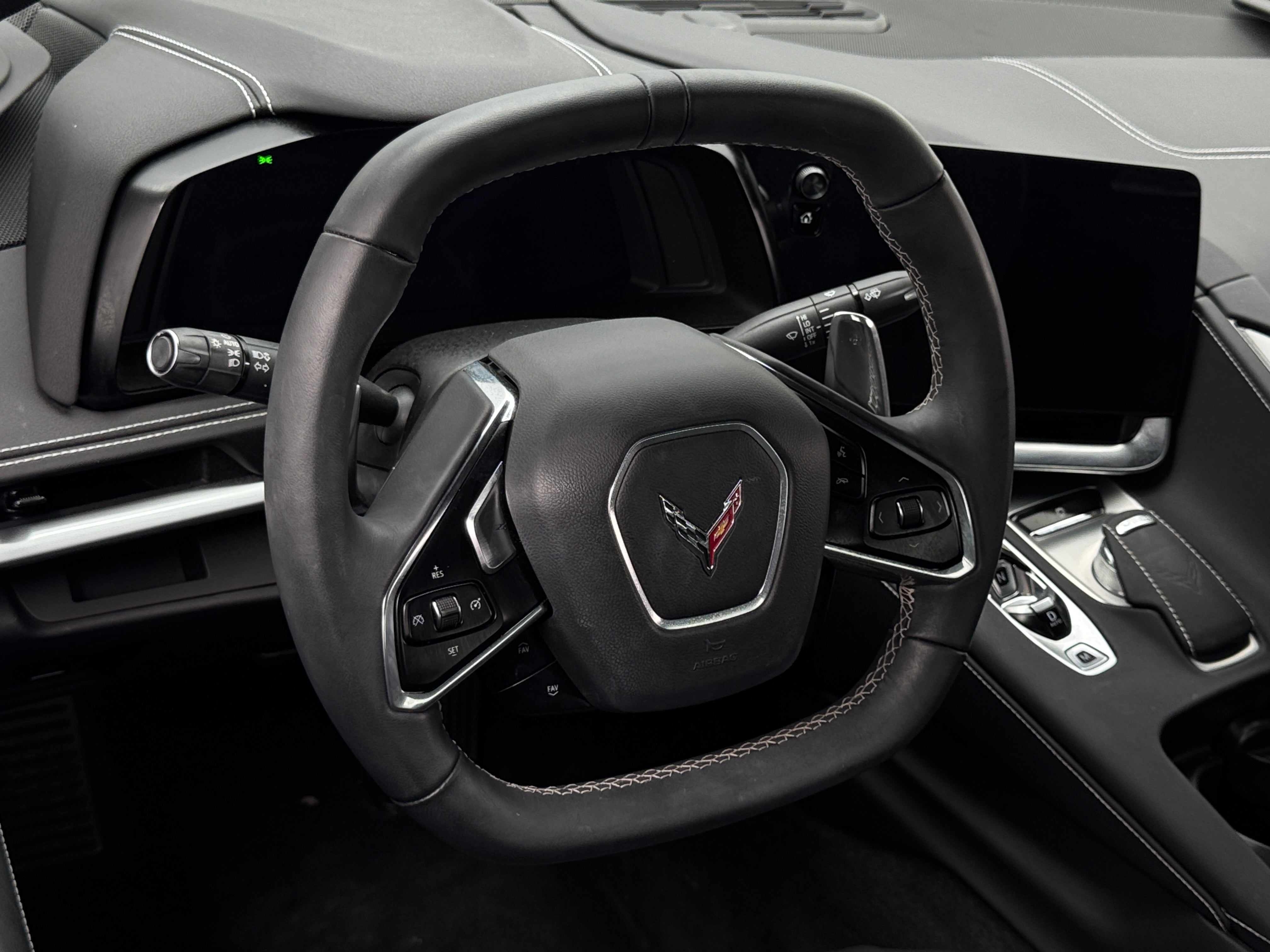 2023 Chevrolet Corvette Stingray 3