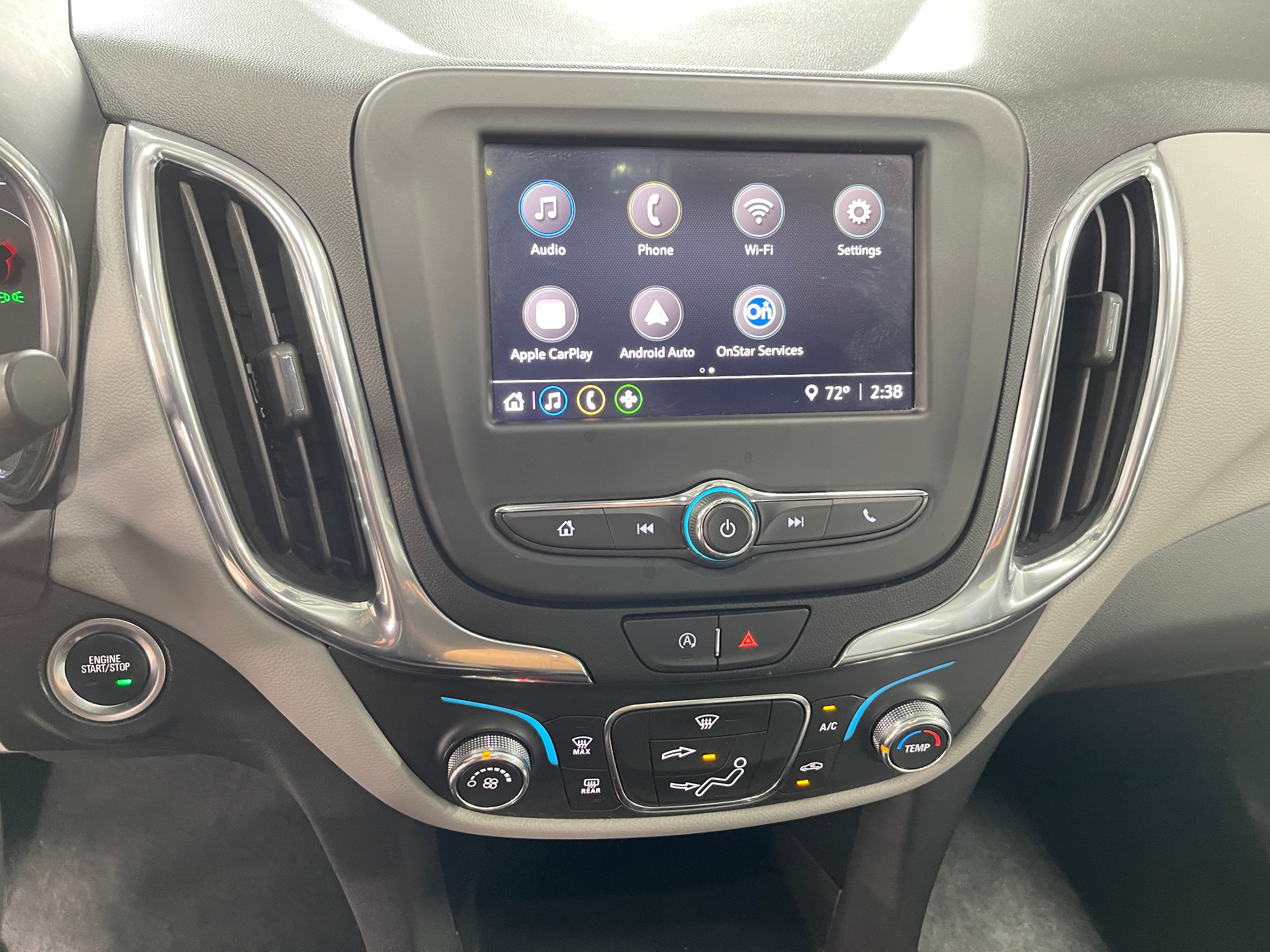 2023 Chevrolet Equinox LS 4
