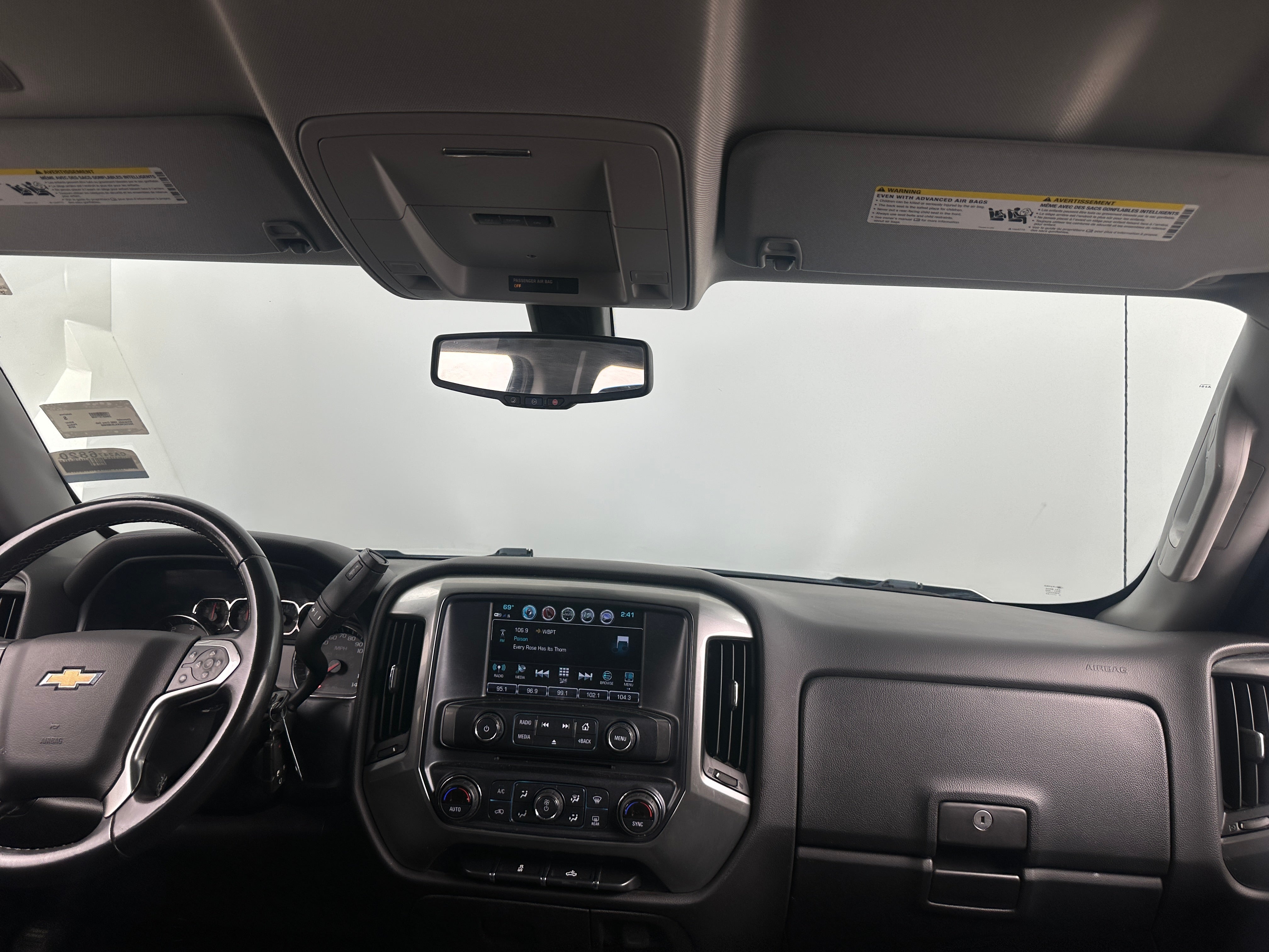 2018 Chevrolet Silverado 1500 LT 3