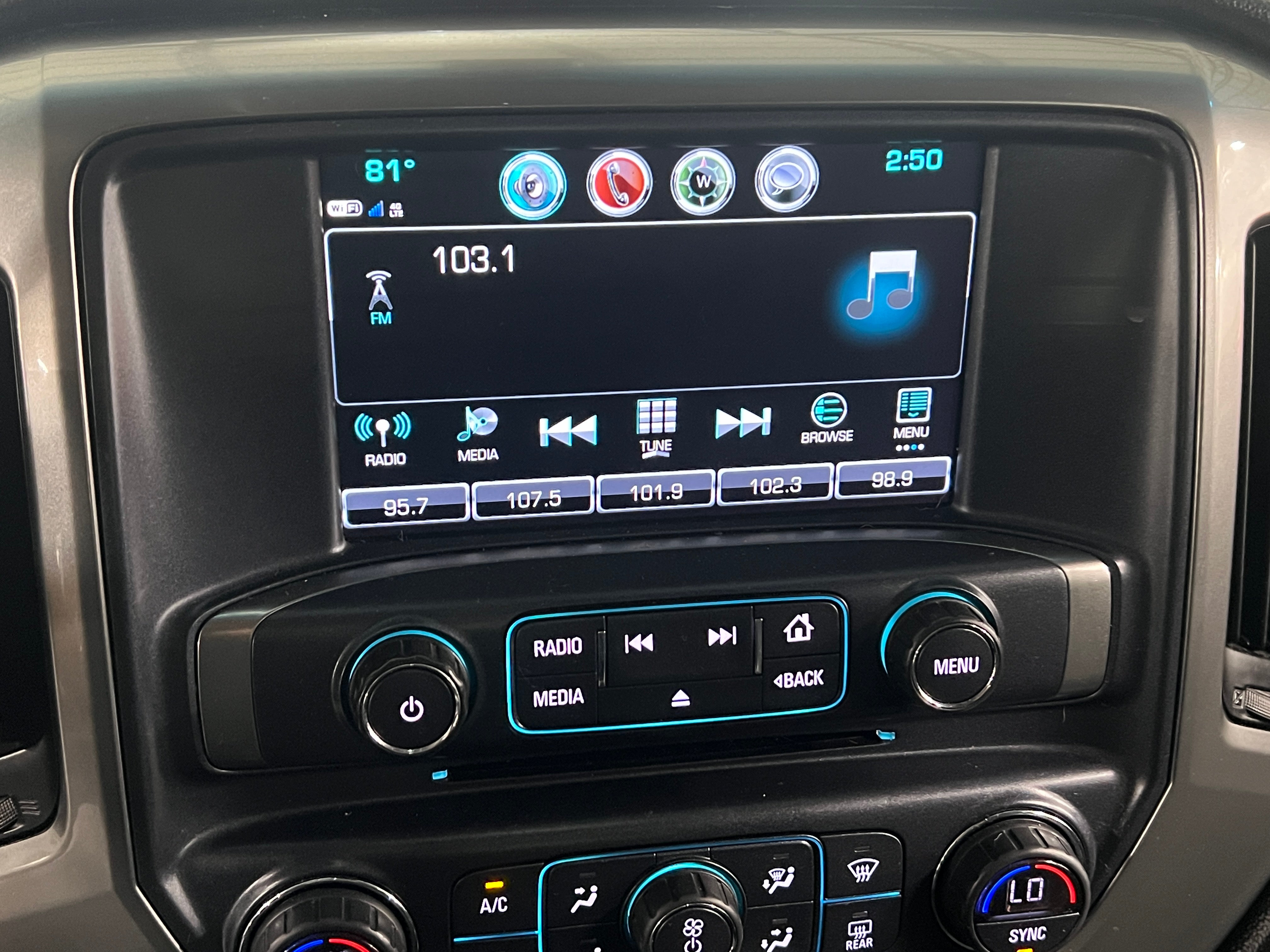 2018 Chevrolet Silverado 1500 LT 4
