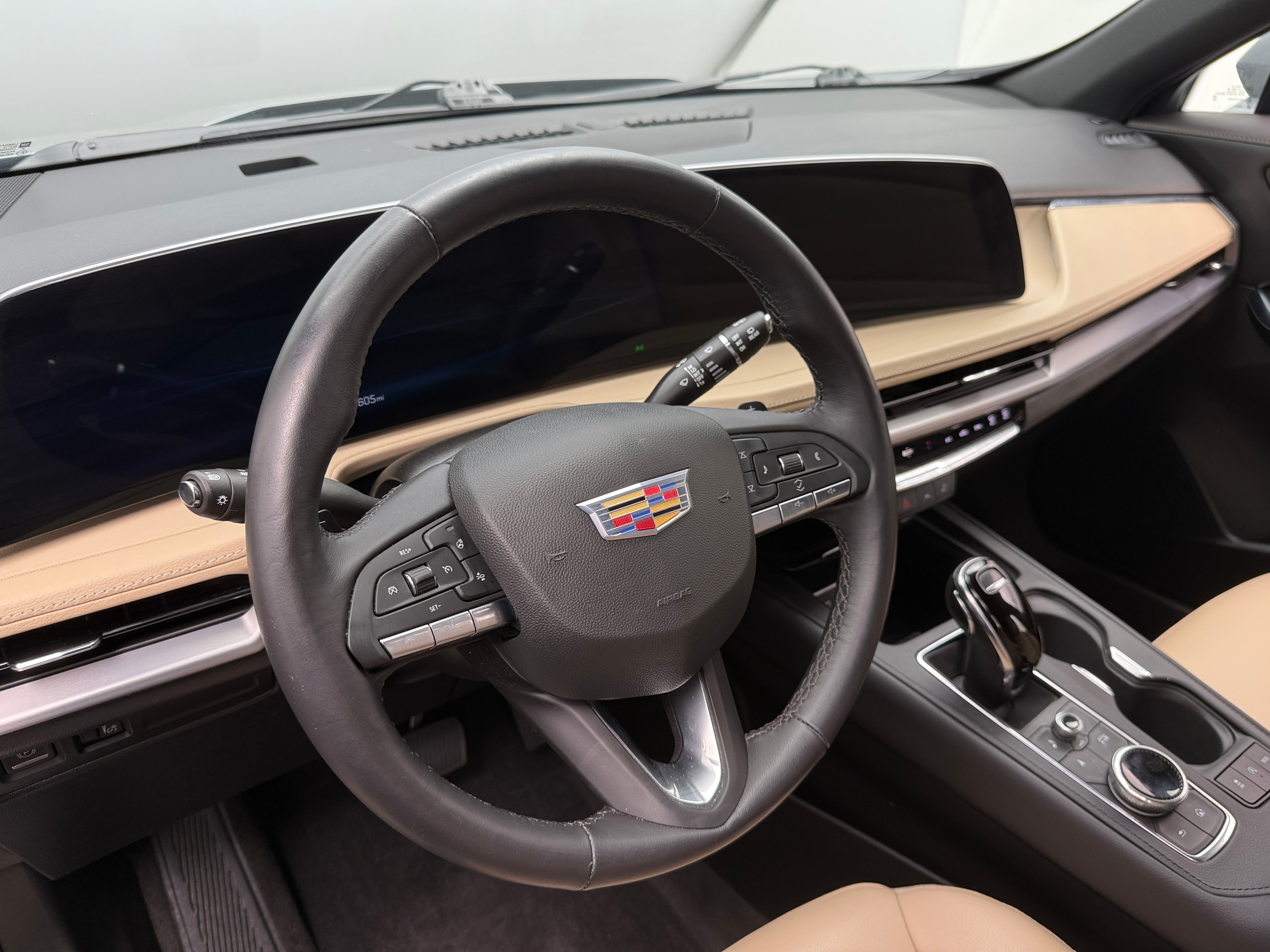 2024 Cadillac XT4 Luxury 4