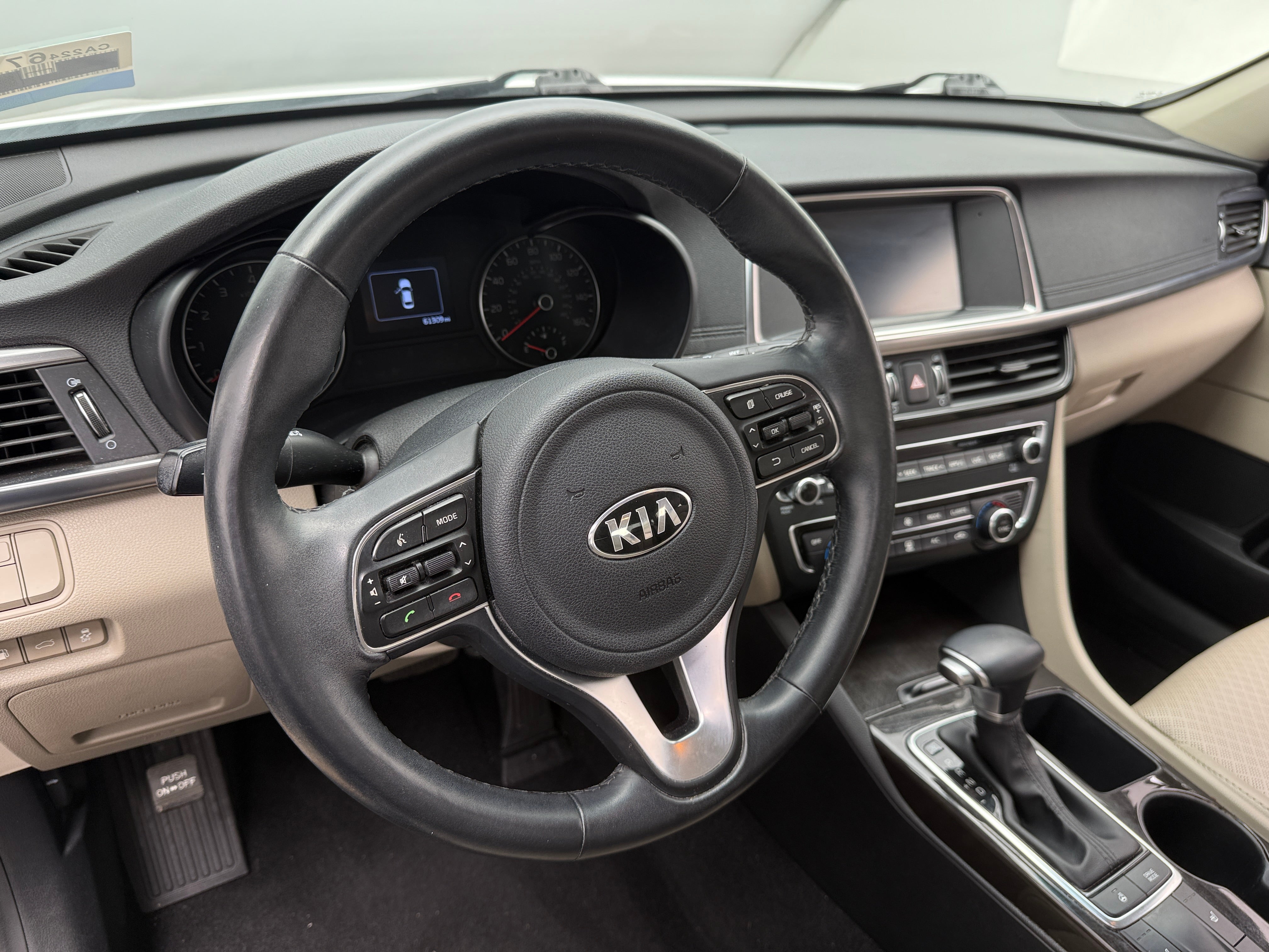 2017 Kia Optima EX 4