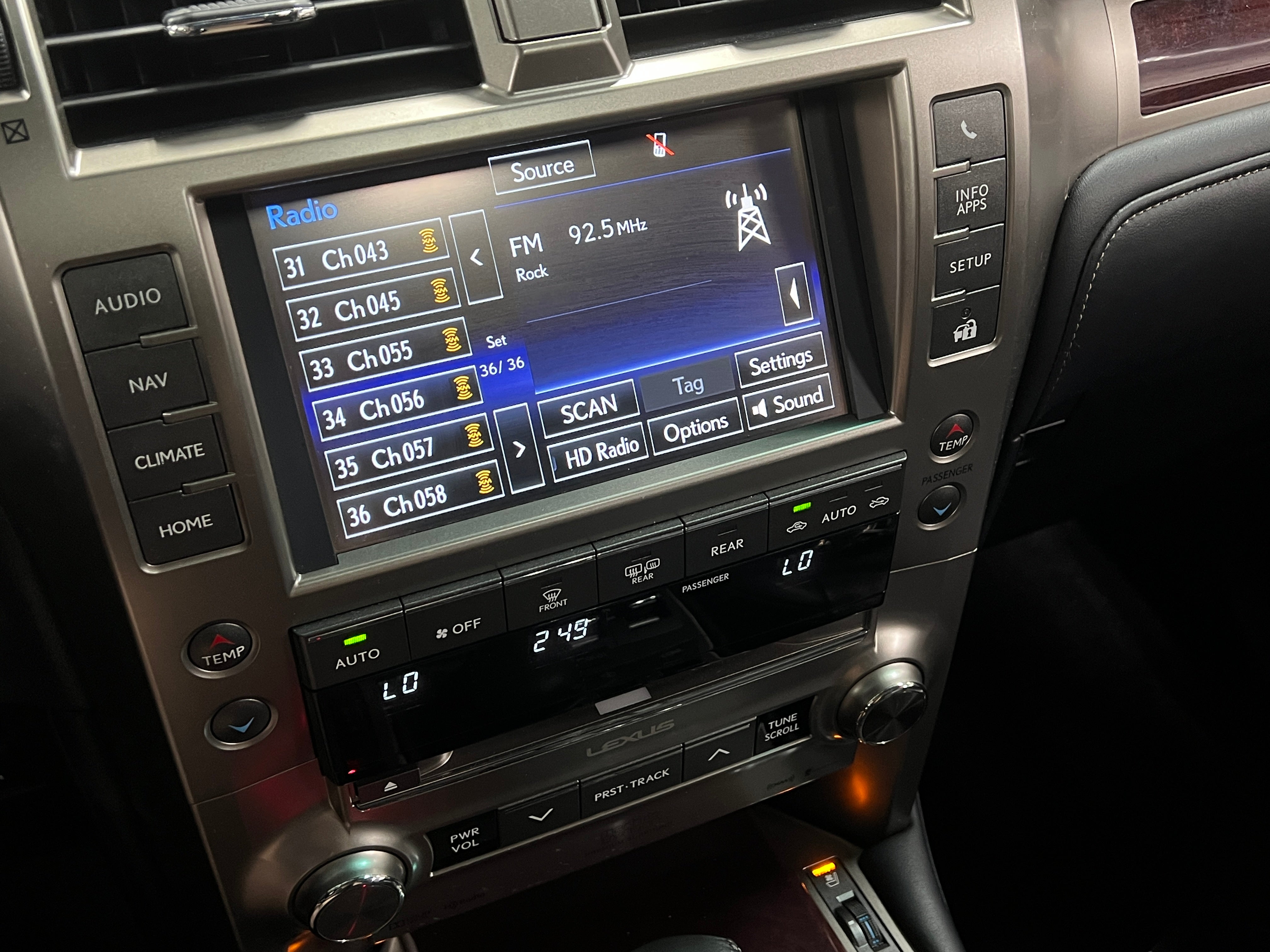 2019 Lexus GX 460 Luxury 3