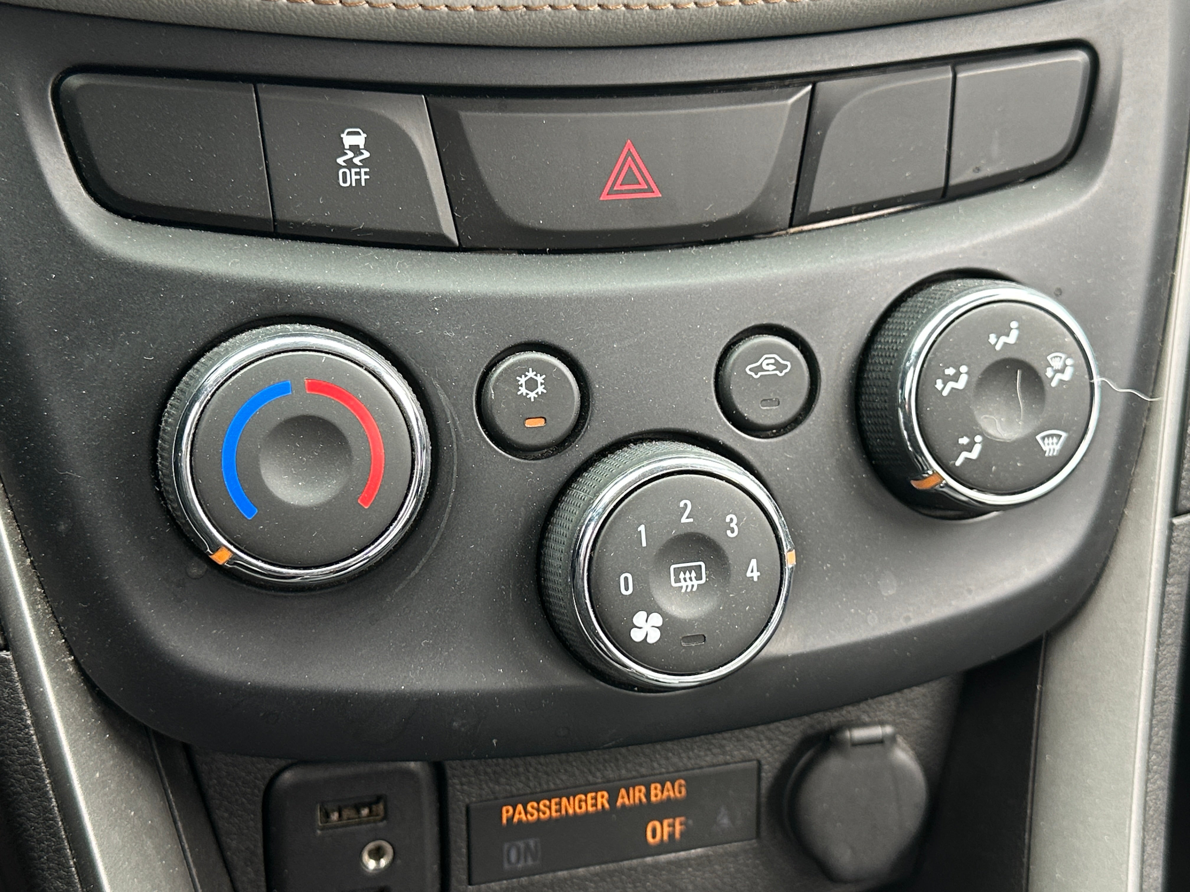 2018 Chevrolet Trax LS 4