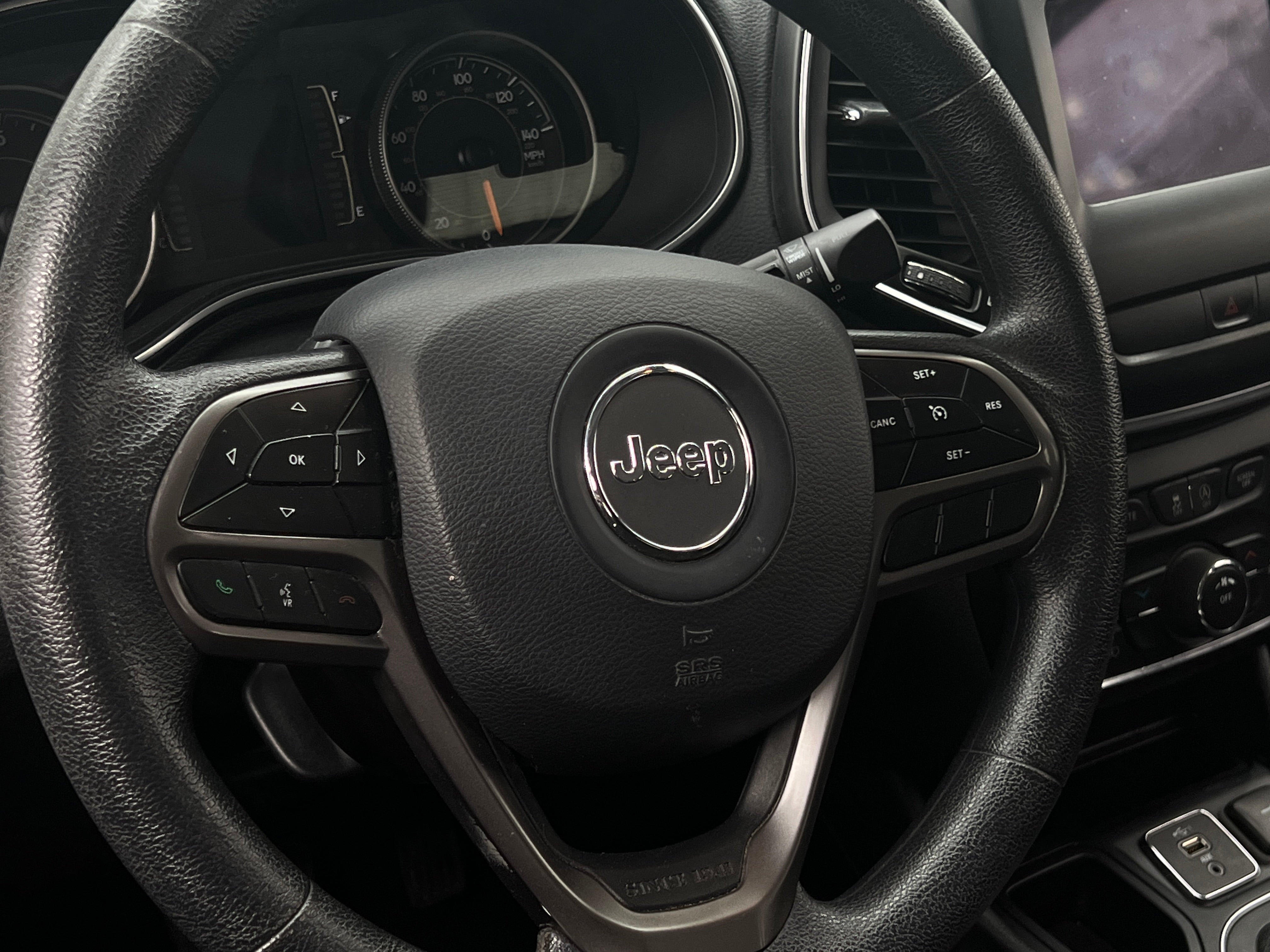 2019 Jeep Cherokee Latitude 5