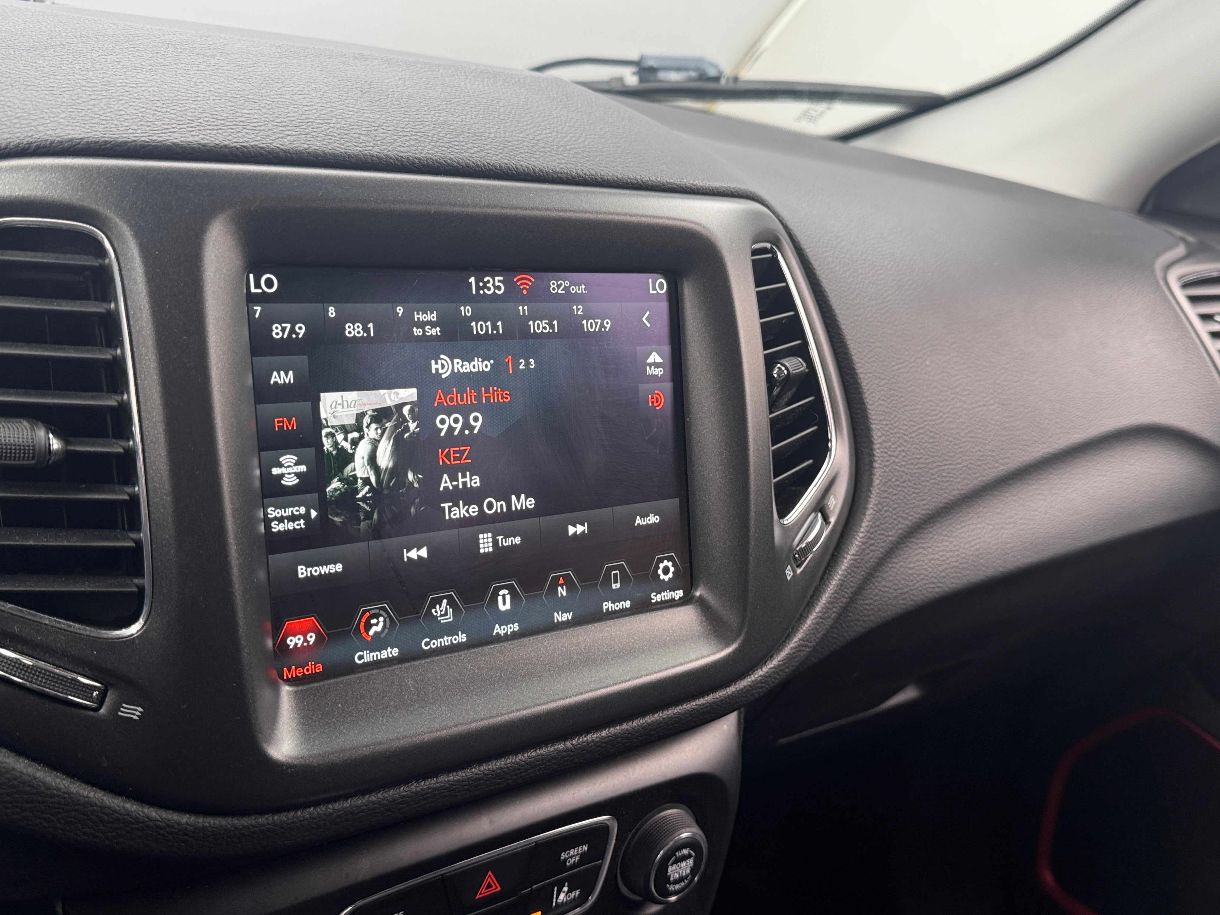 2021 Jeep Compass Trailhawk 3