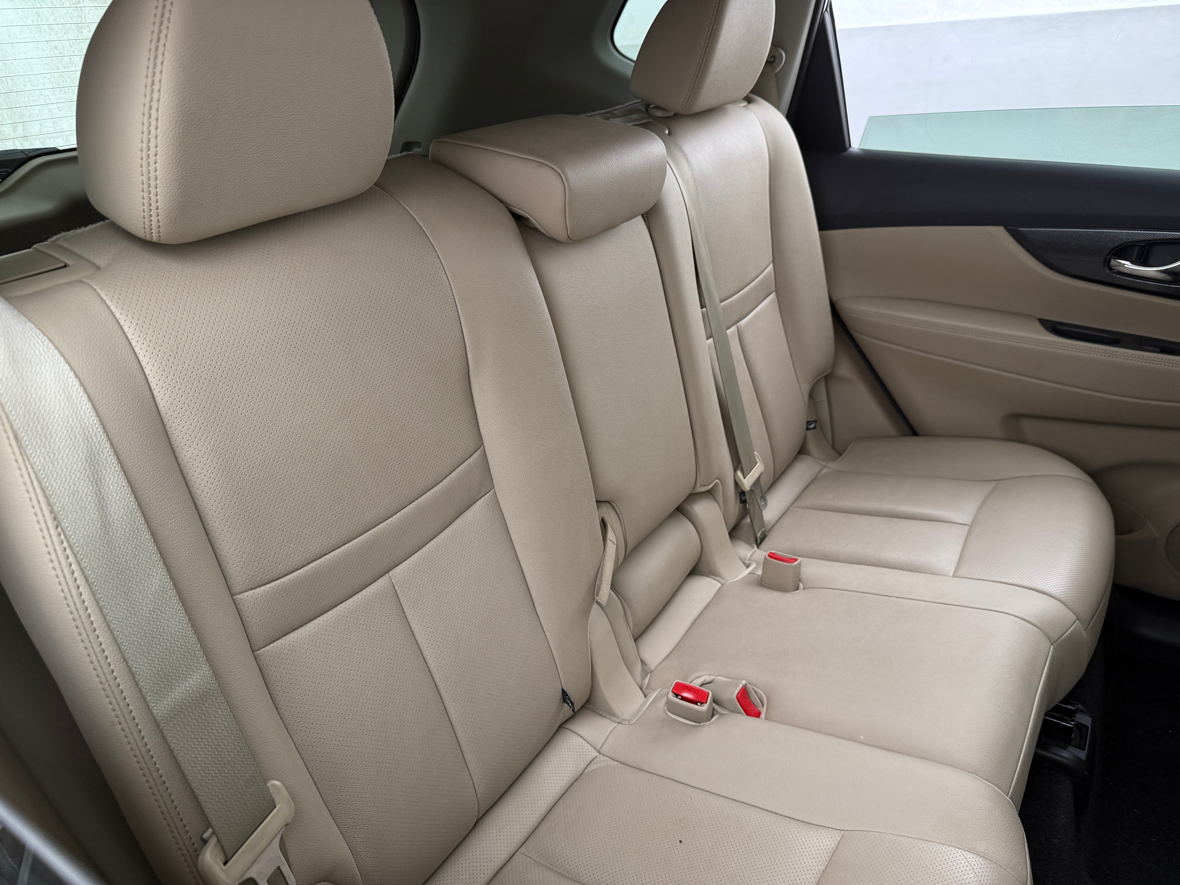 2016 Nissan Rogue SL 5