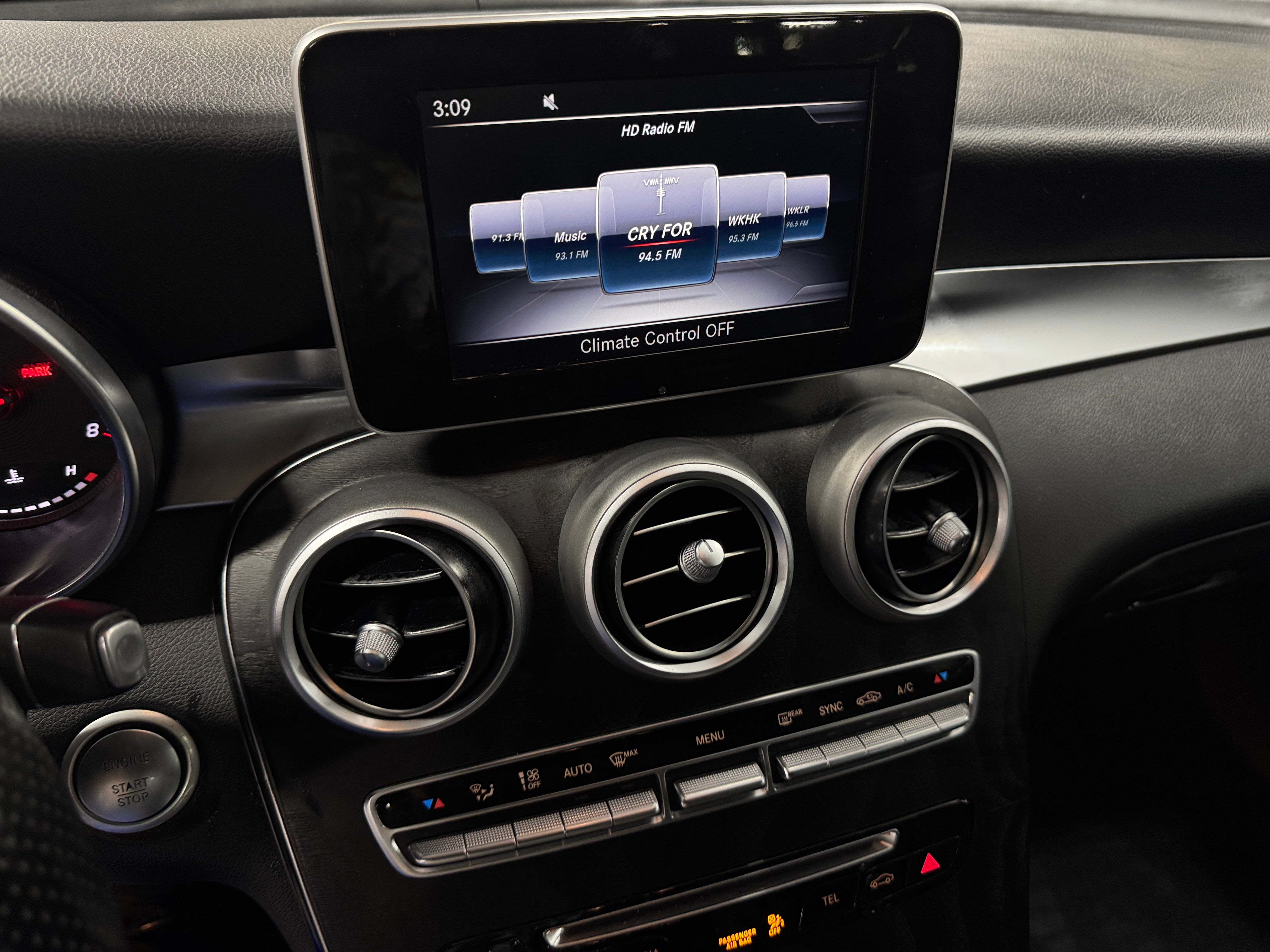 2018 Mercedes-Benz GLC 300 3