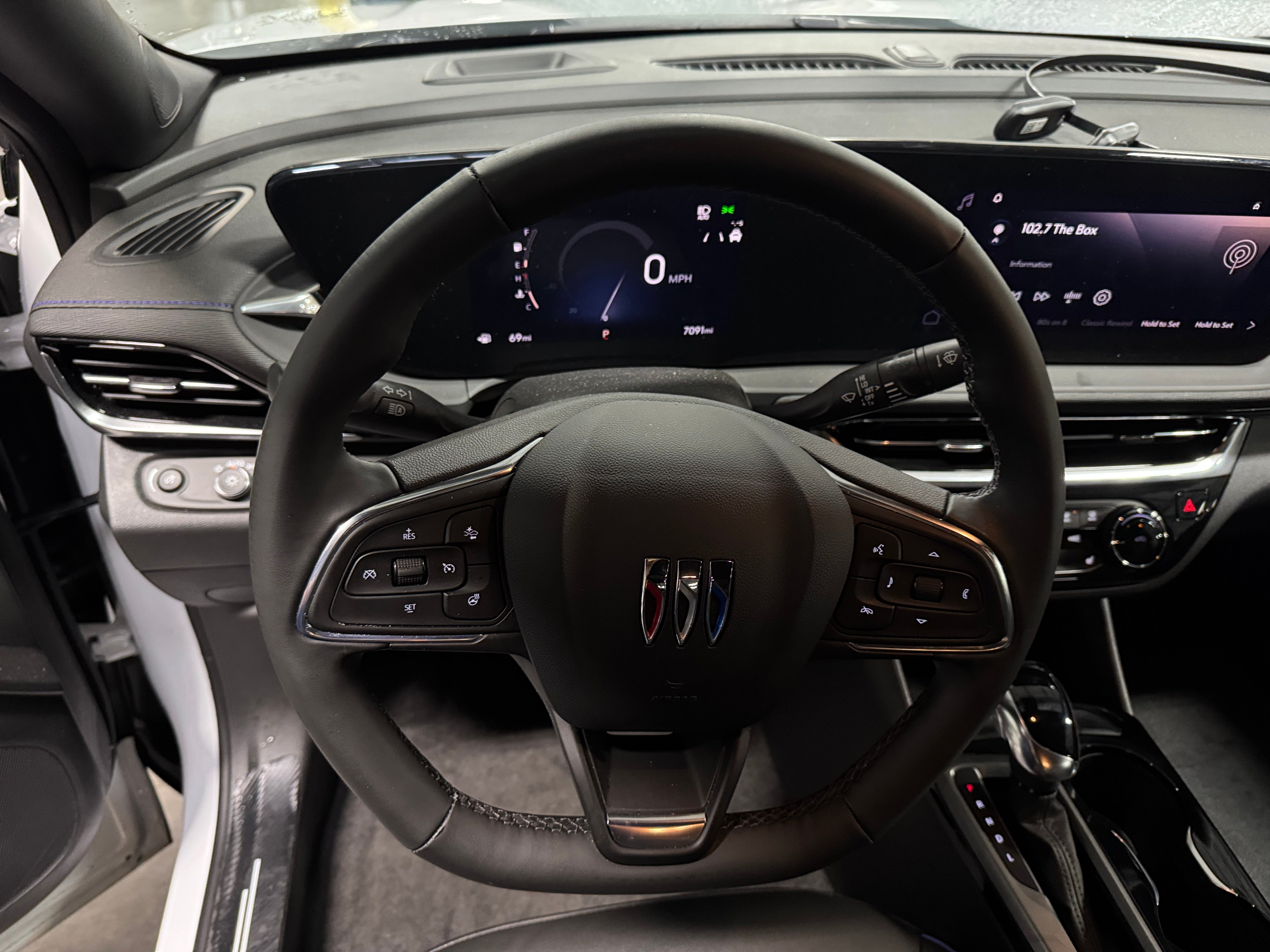 2024 Buick Envista Sport Touring 4