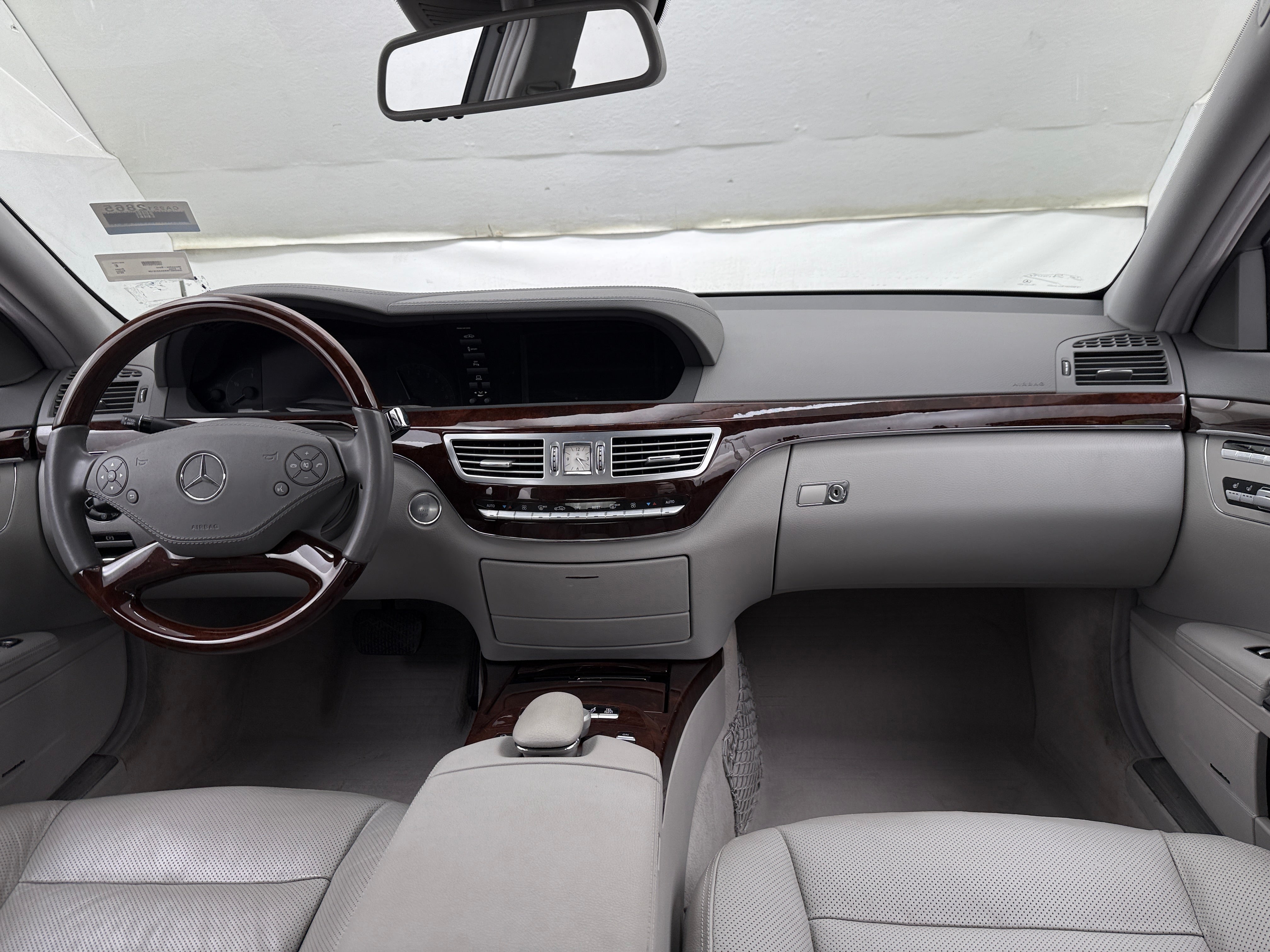 2010 Mercedes-Benz S-Class S 550 2