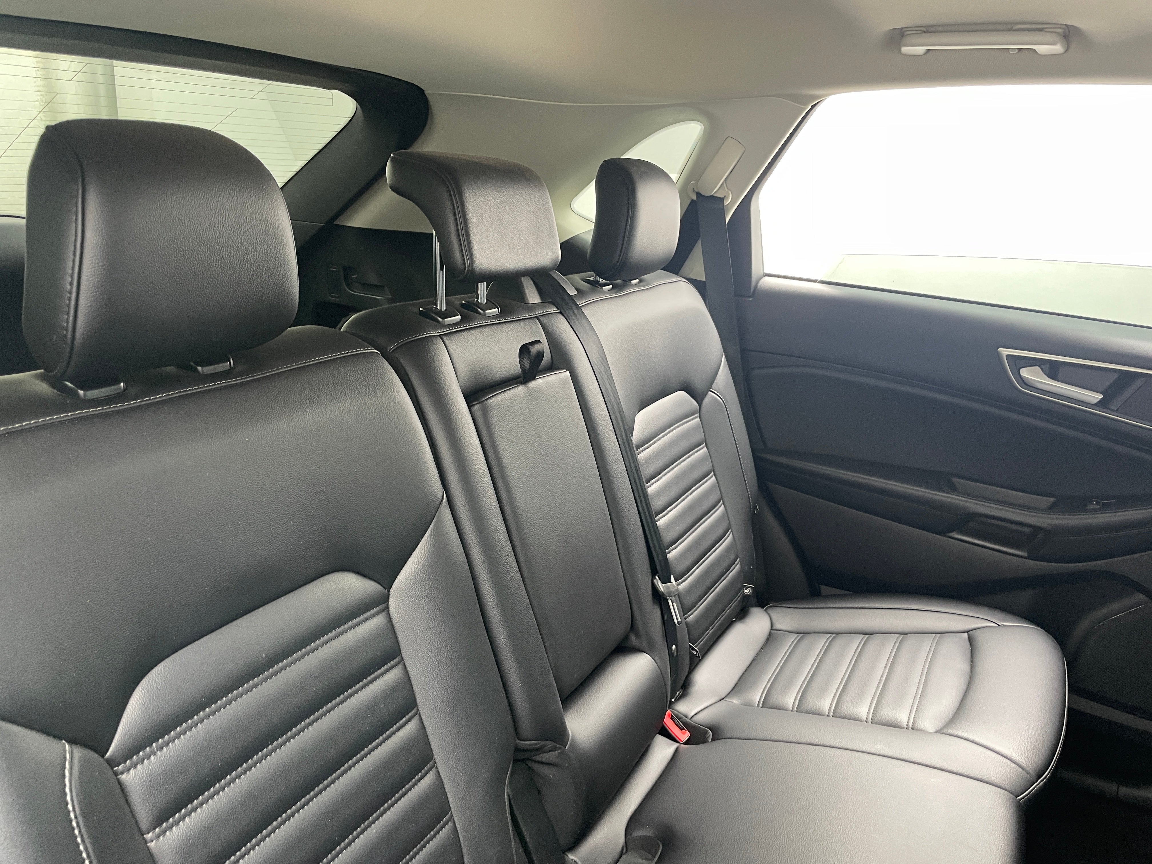 2022 Ford Edge SEL 5