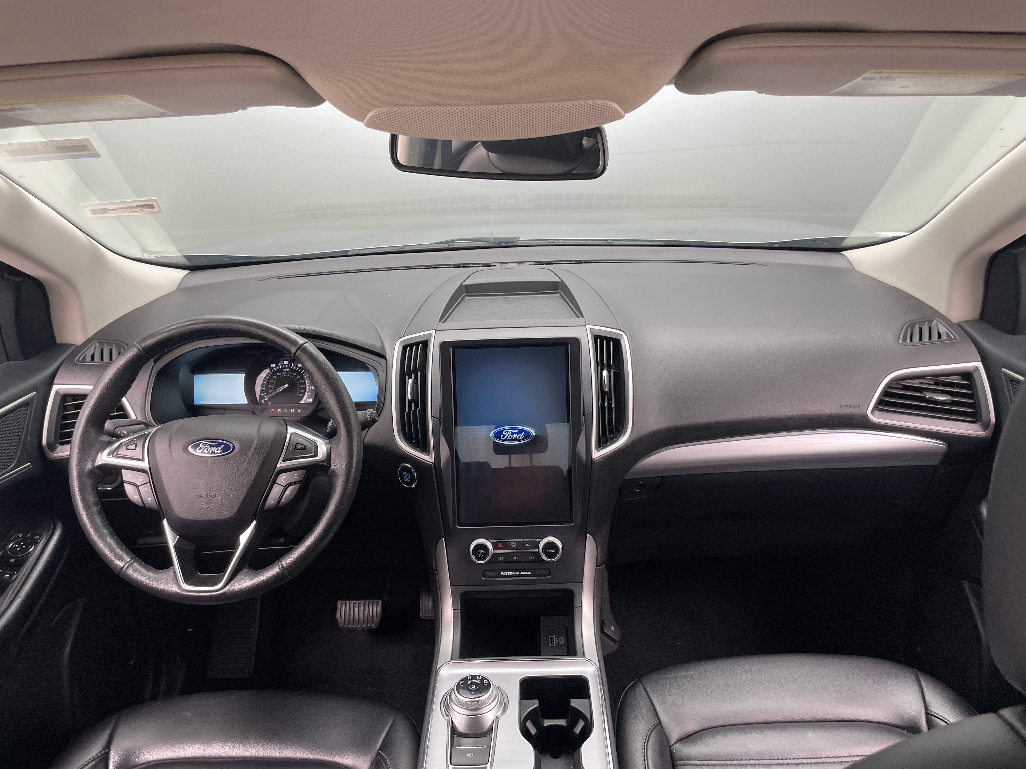 2022 Ford Edge SEL 2