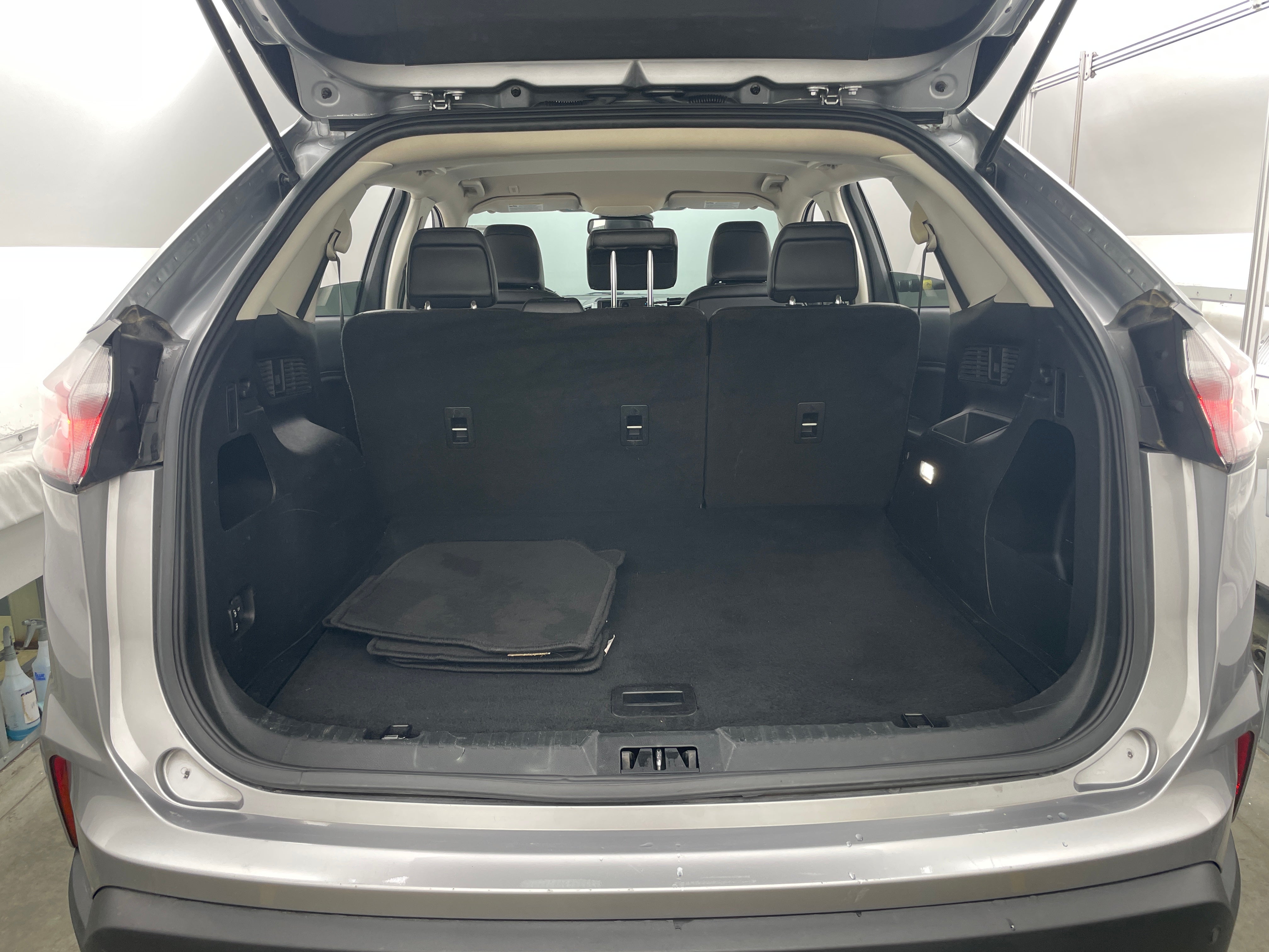 2022 Ford Edge SEL 6