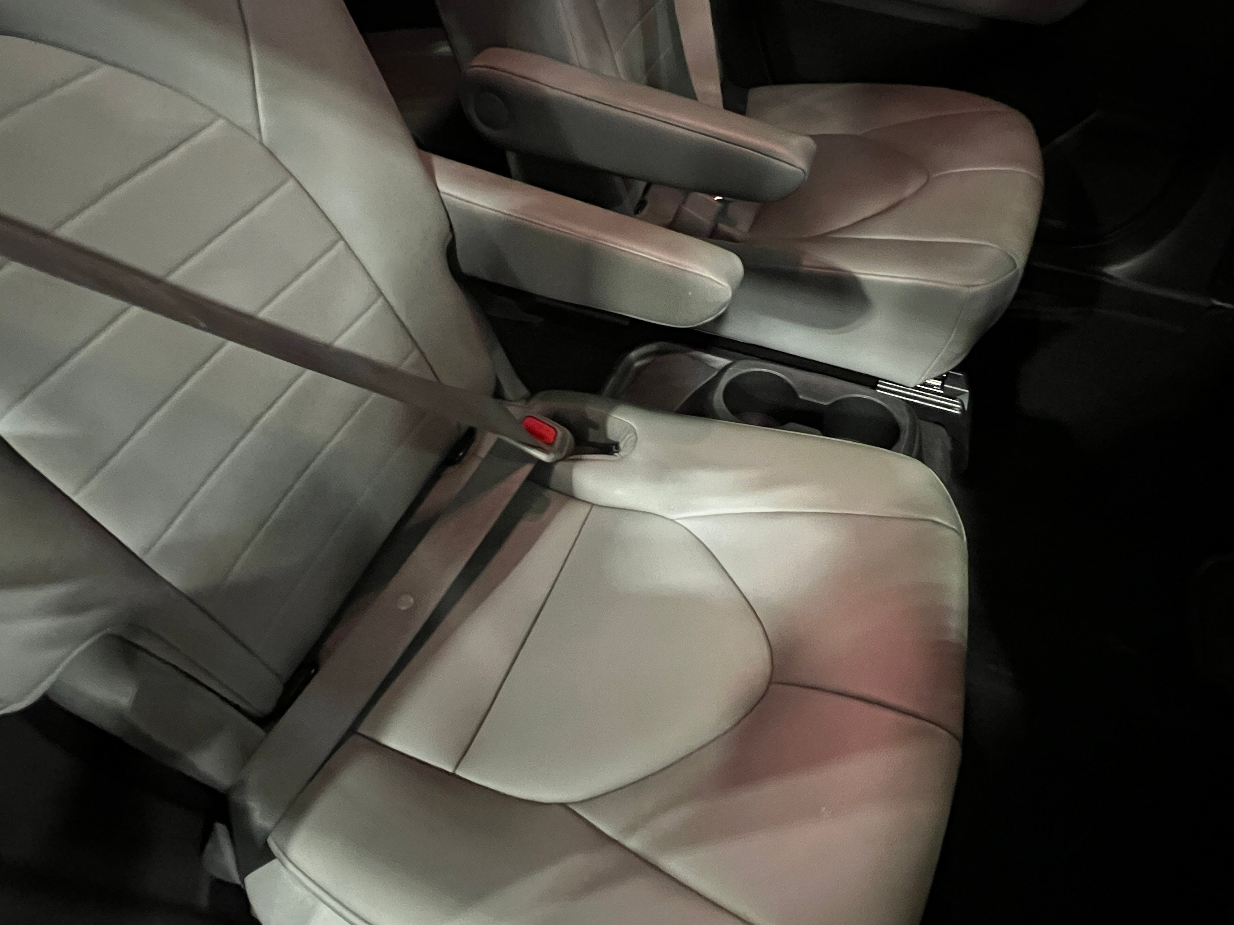 2021 Toyota Highlander XLE 5