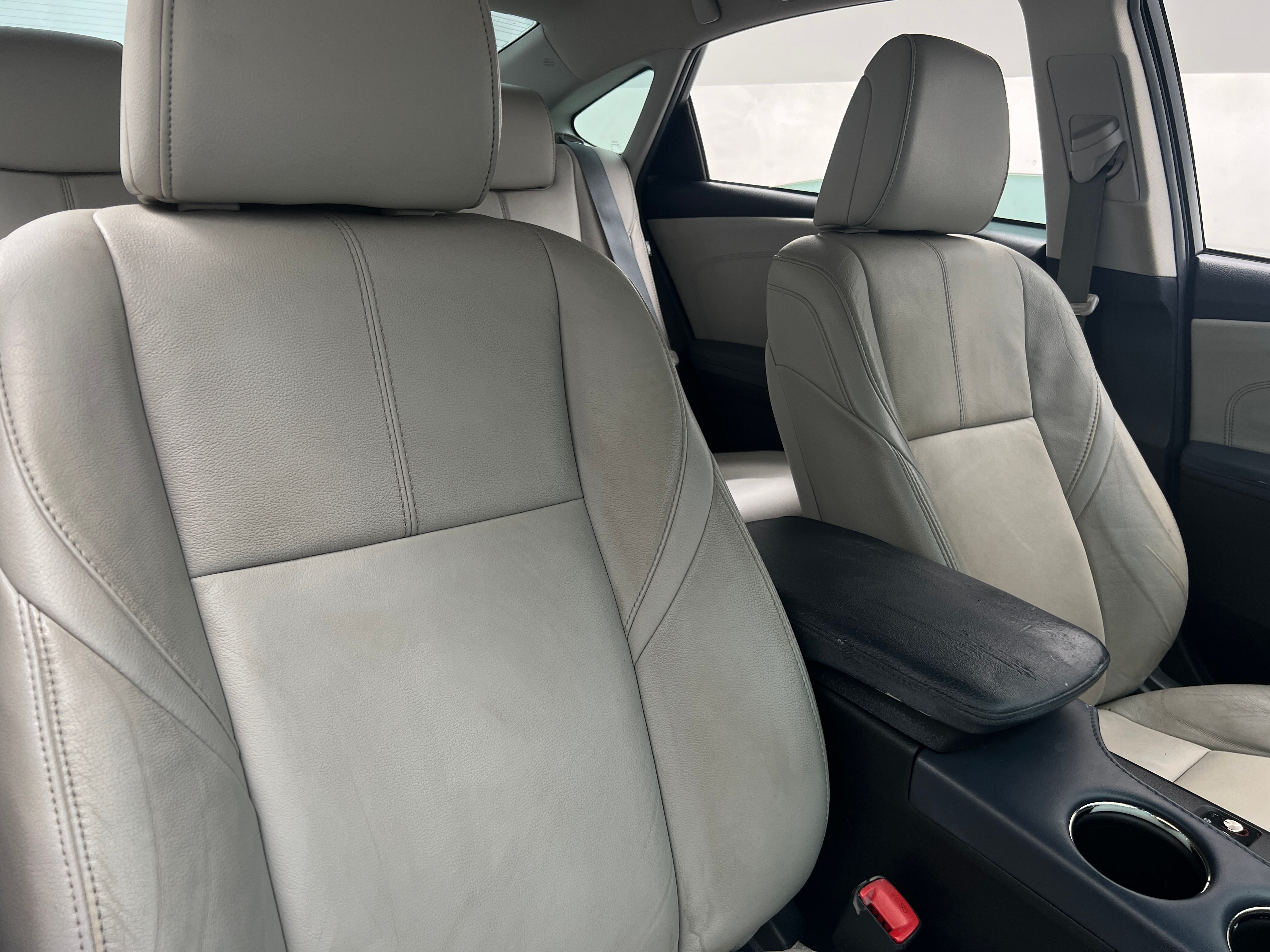 2014 Toyota Avalon XLE 2