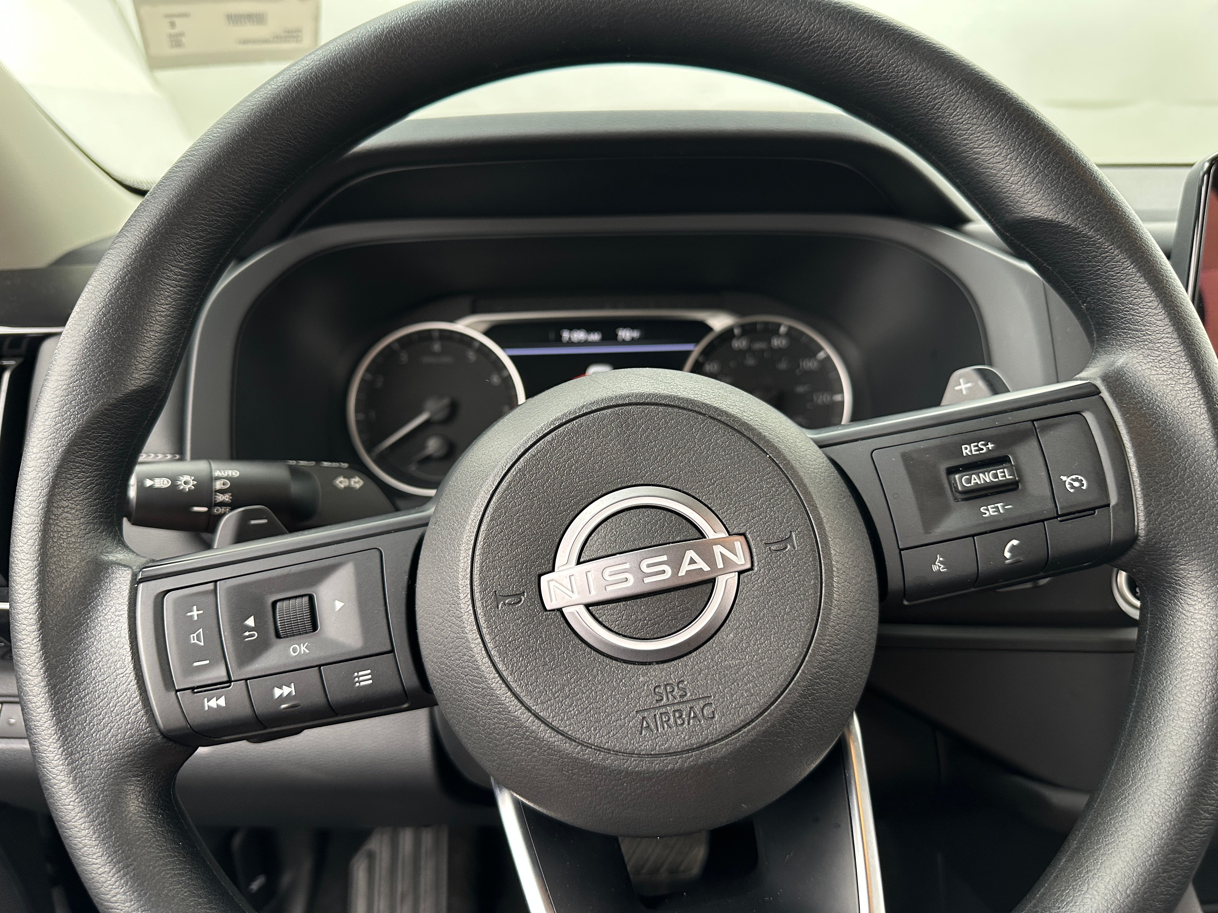 2024 Nissan Pathfinder S 5
