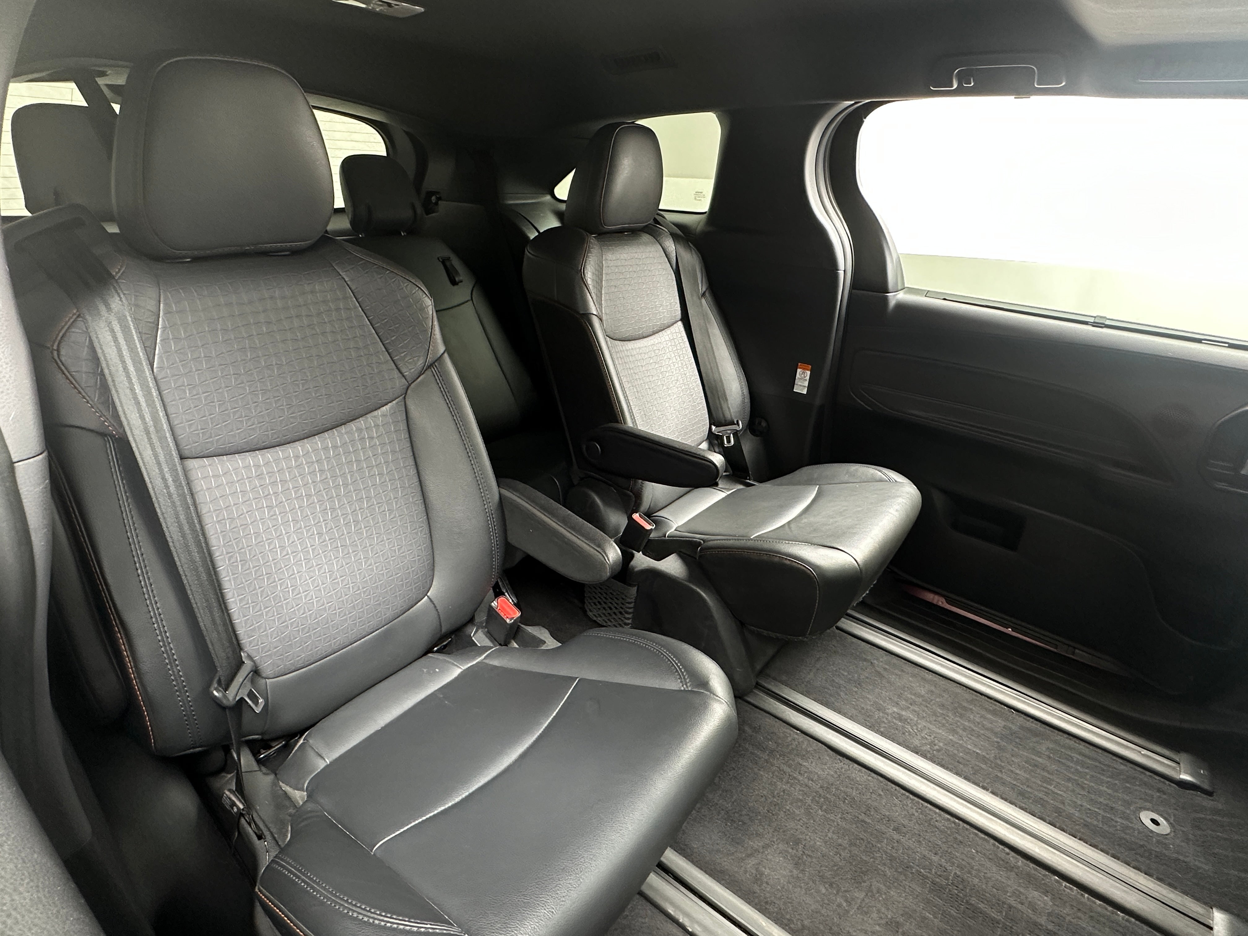 2021 Toyota Sienna XSE 5