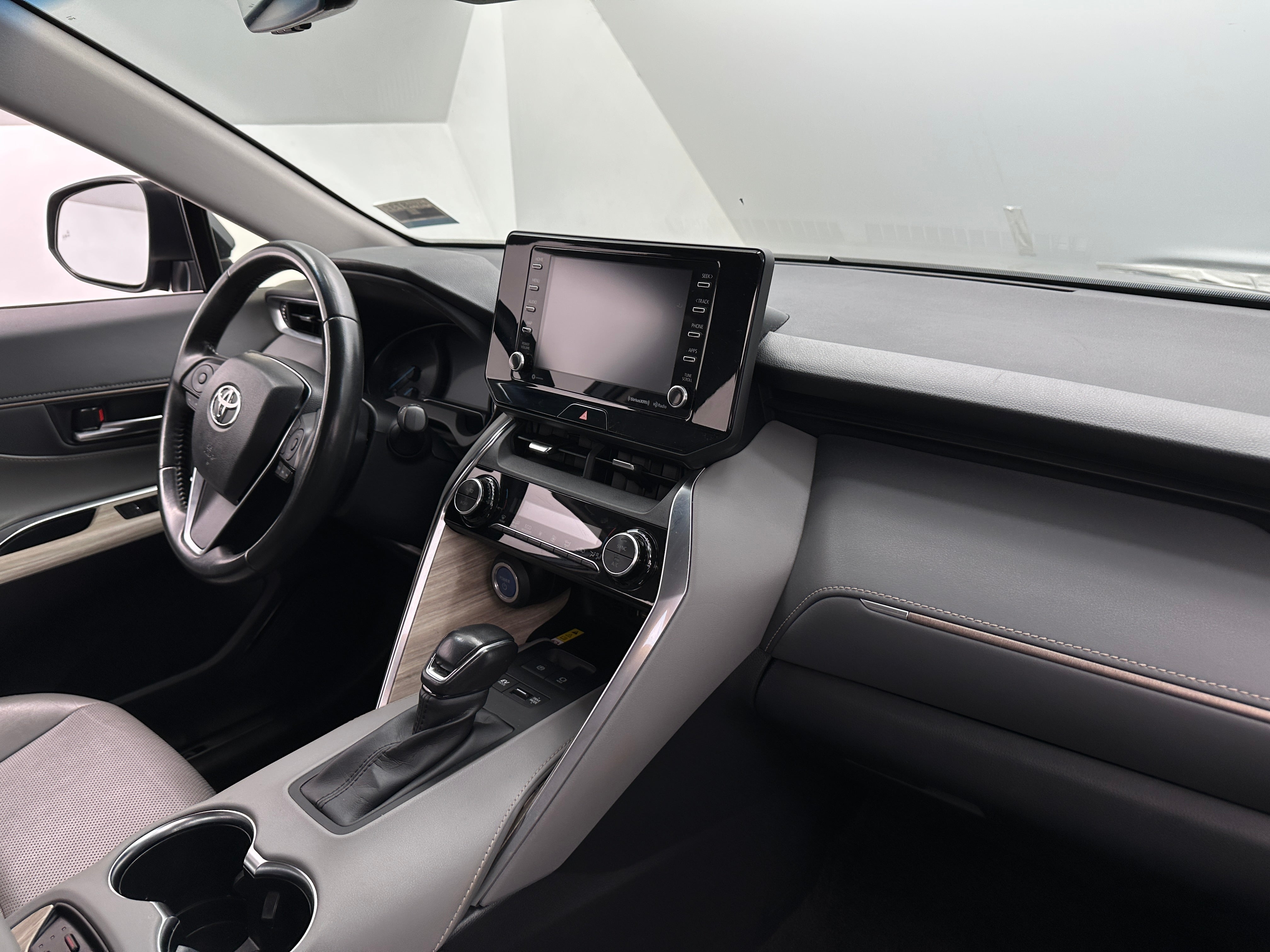 2021 Toyota Venza XLE 3