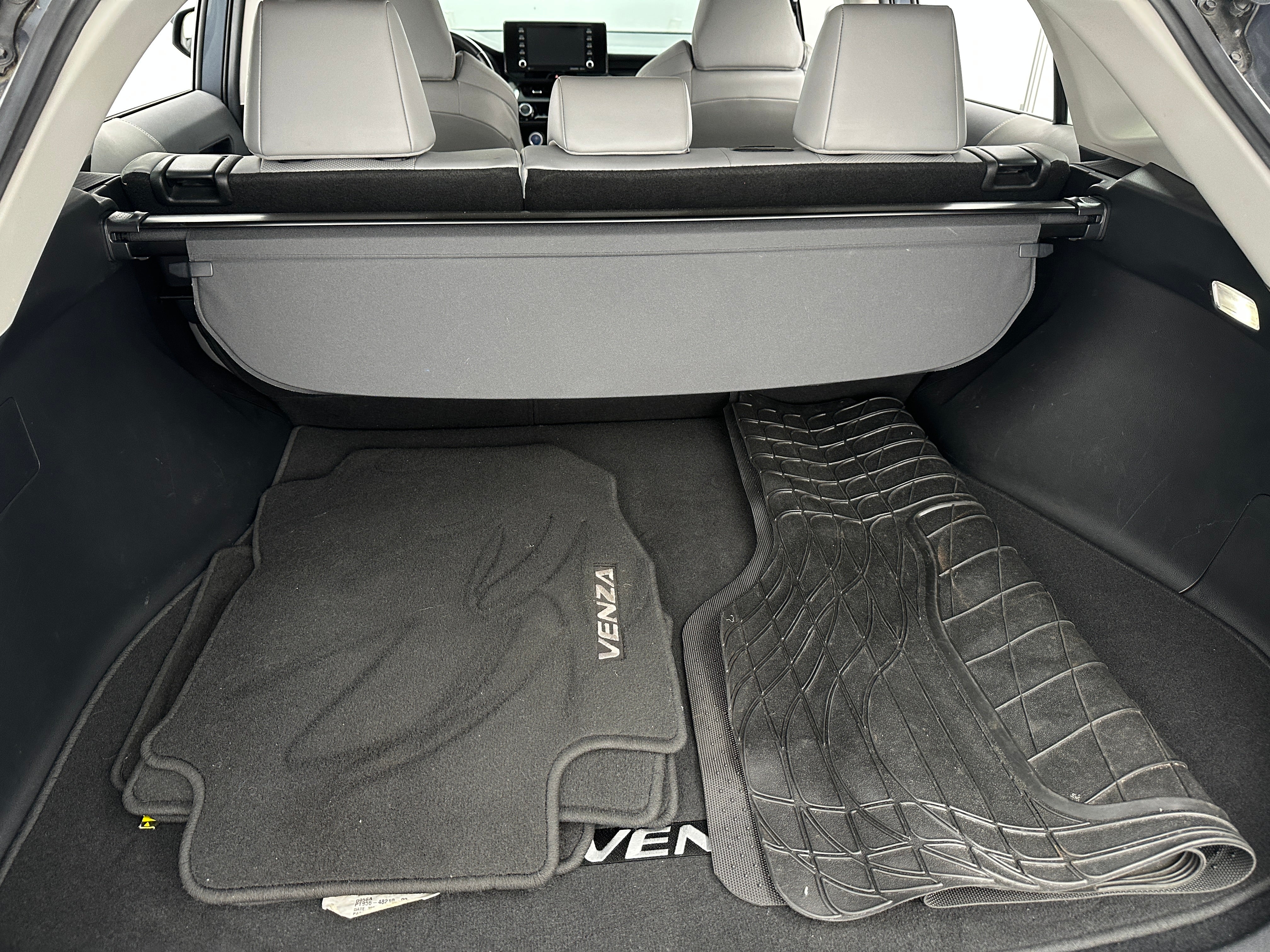 2021 Toyota Venza XLE 7