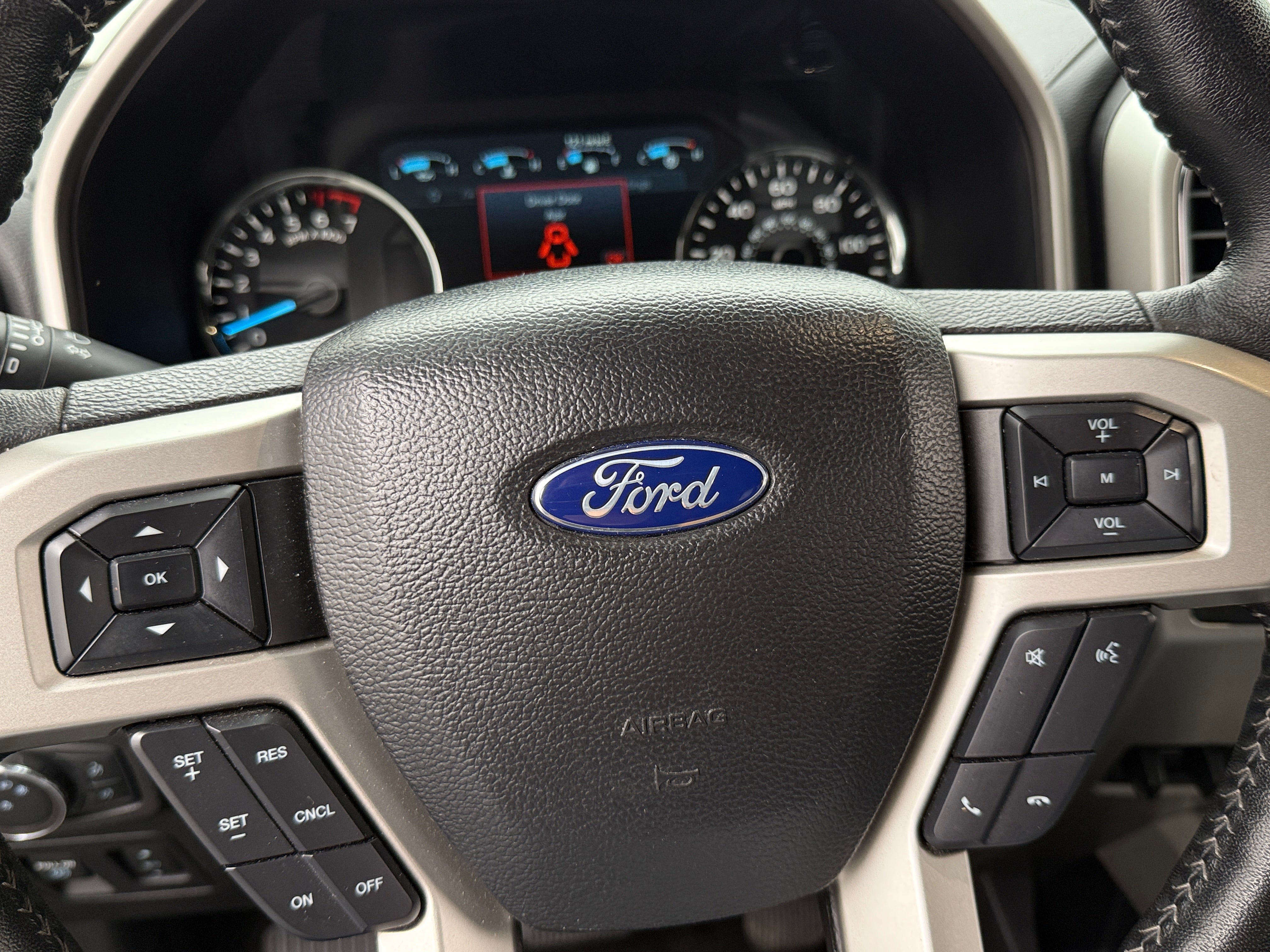 Thumbnail: 2019 Ford Econoline - 4
