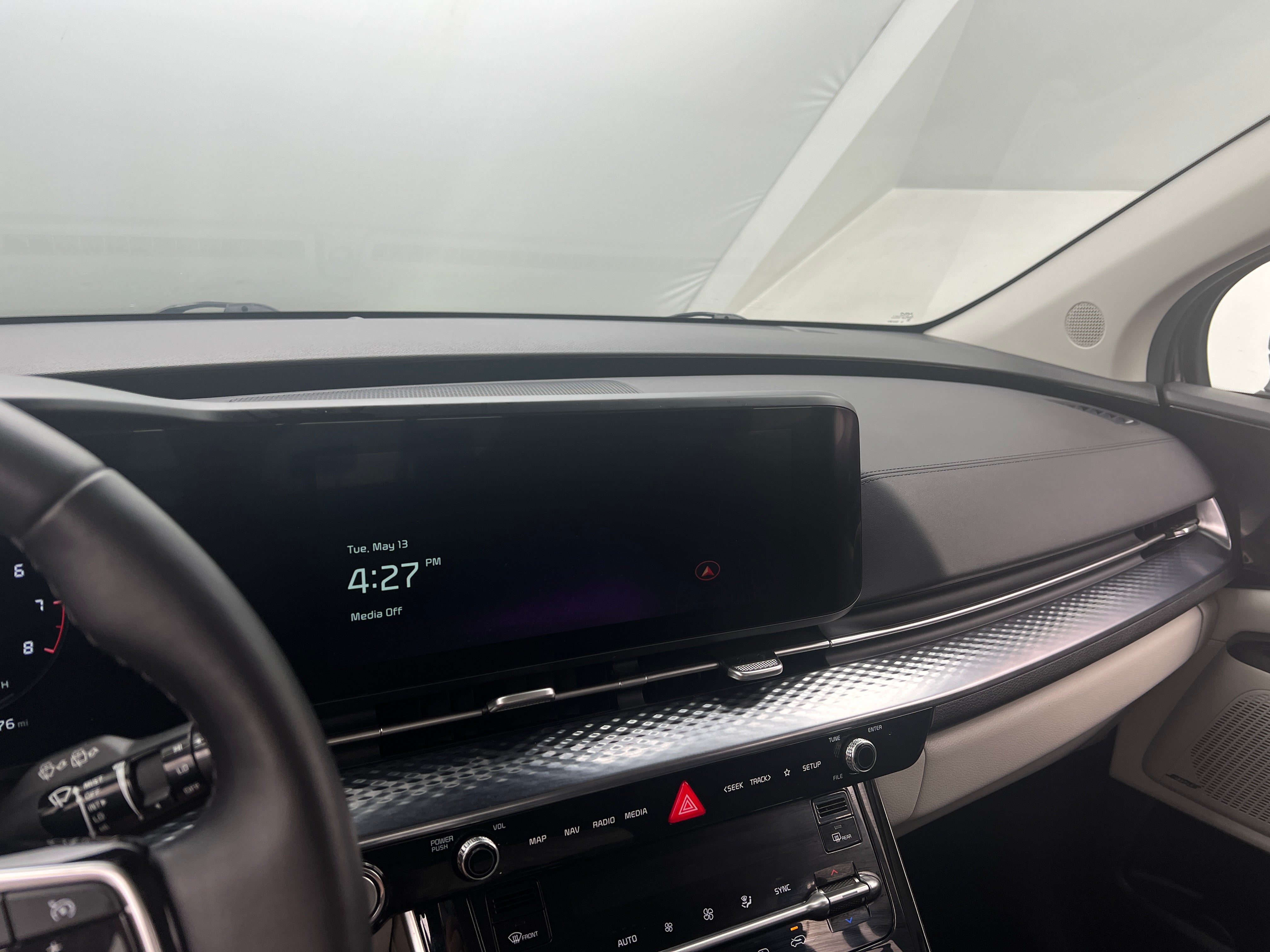 2024 Kia Carnival SX Prestige 3