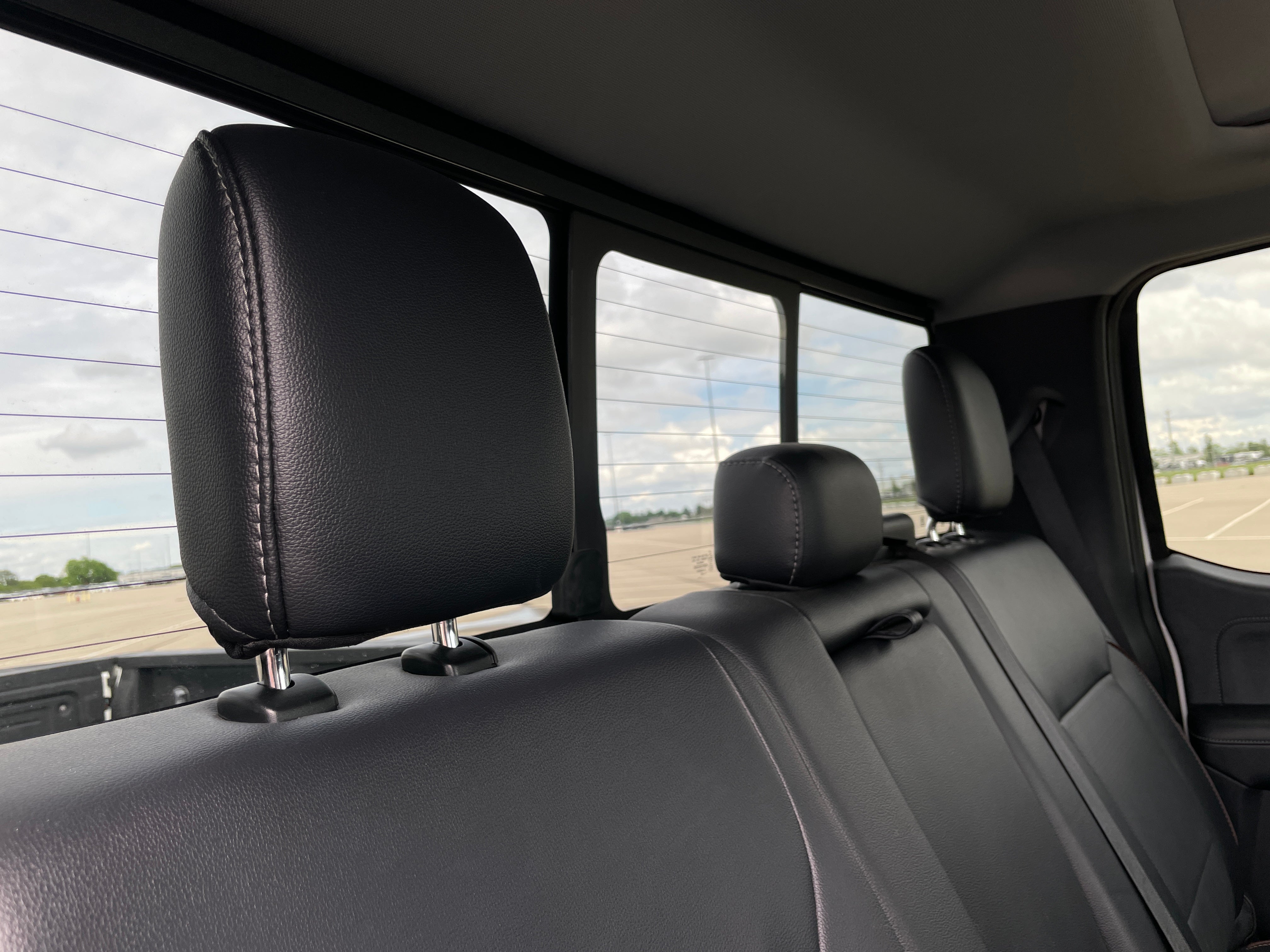 2023 Ford Econoline E-350 5