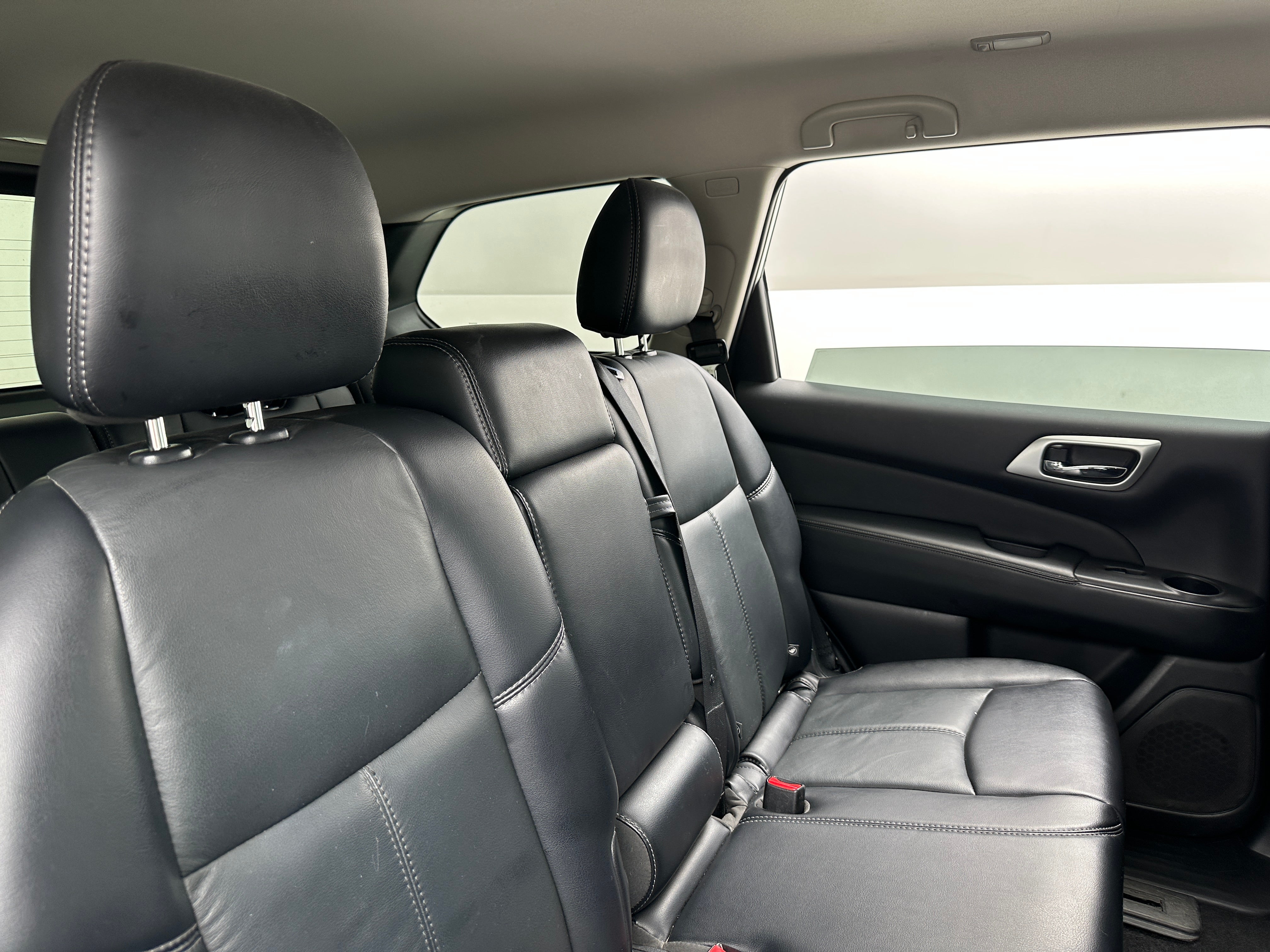 2018 Nissan Pathfinder SL 5