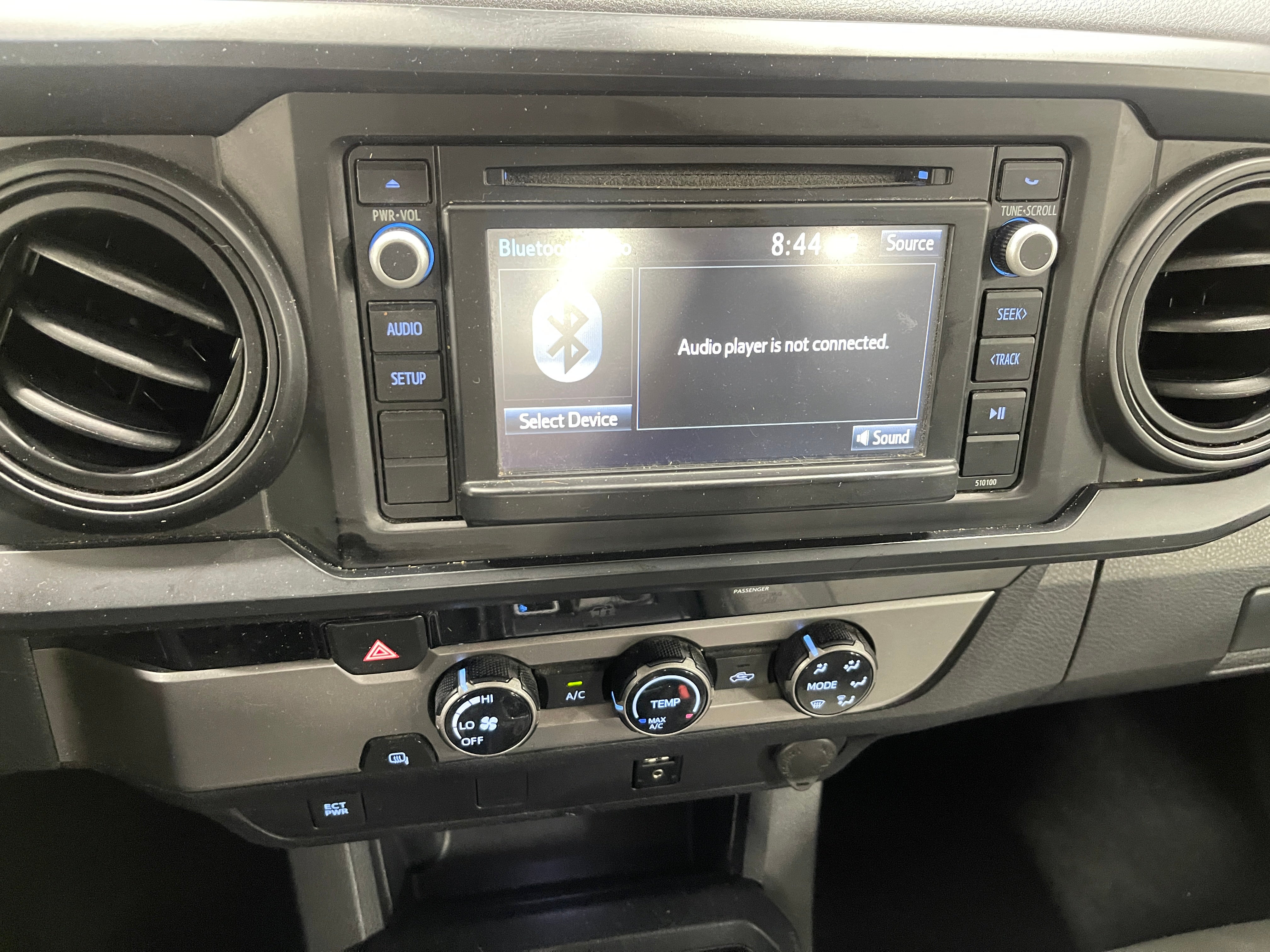 2016 Toyota Tacoma SR 4