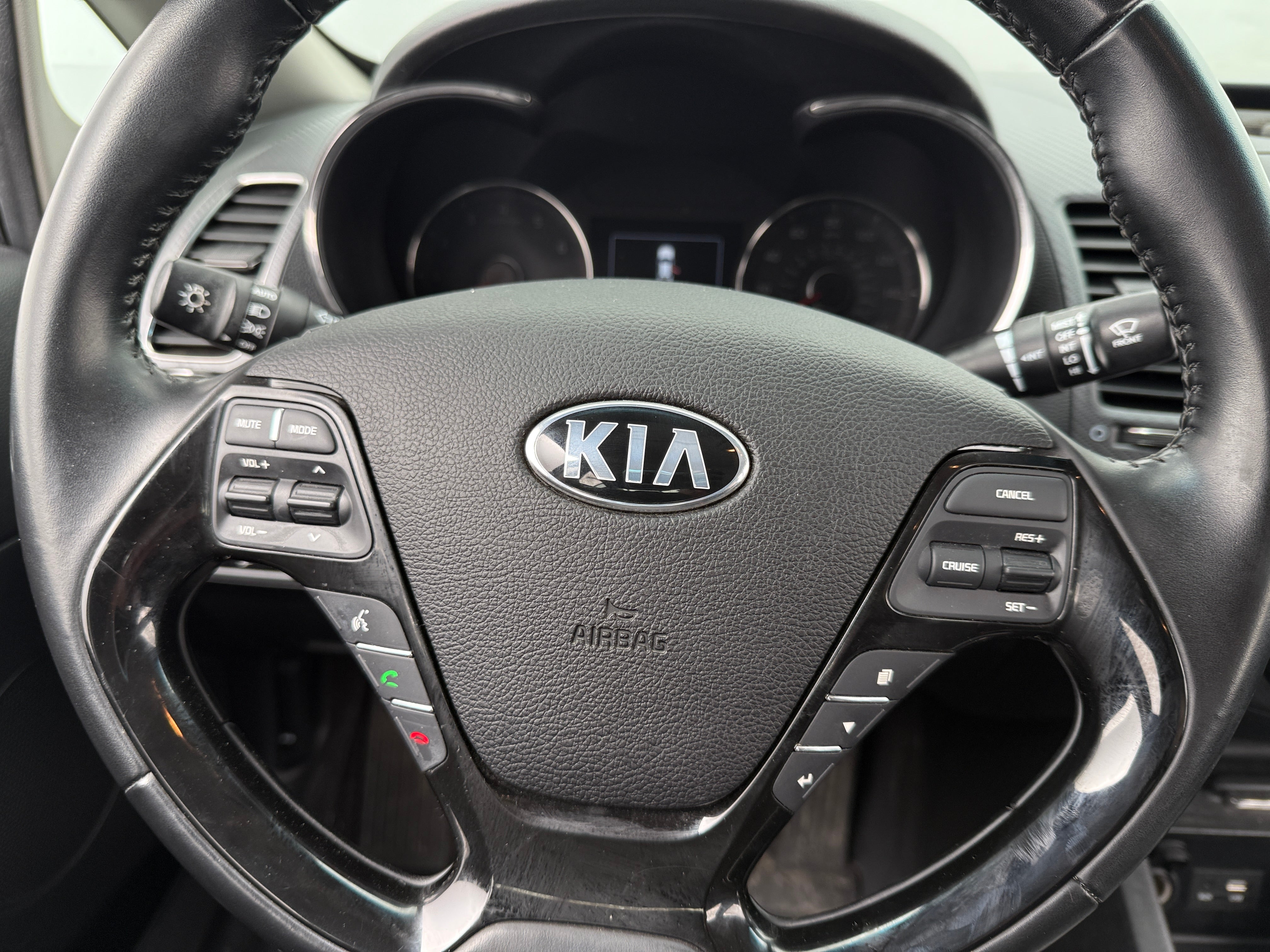 2017 Kia Forte S 5