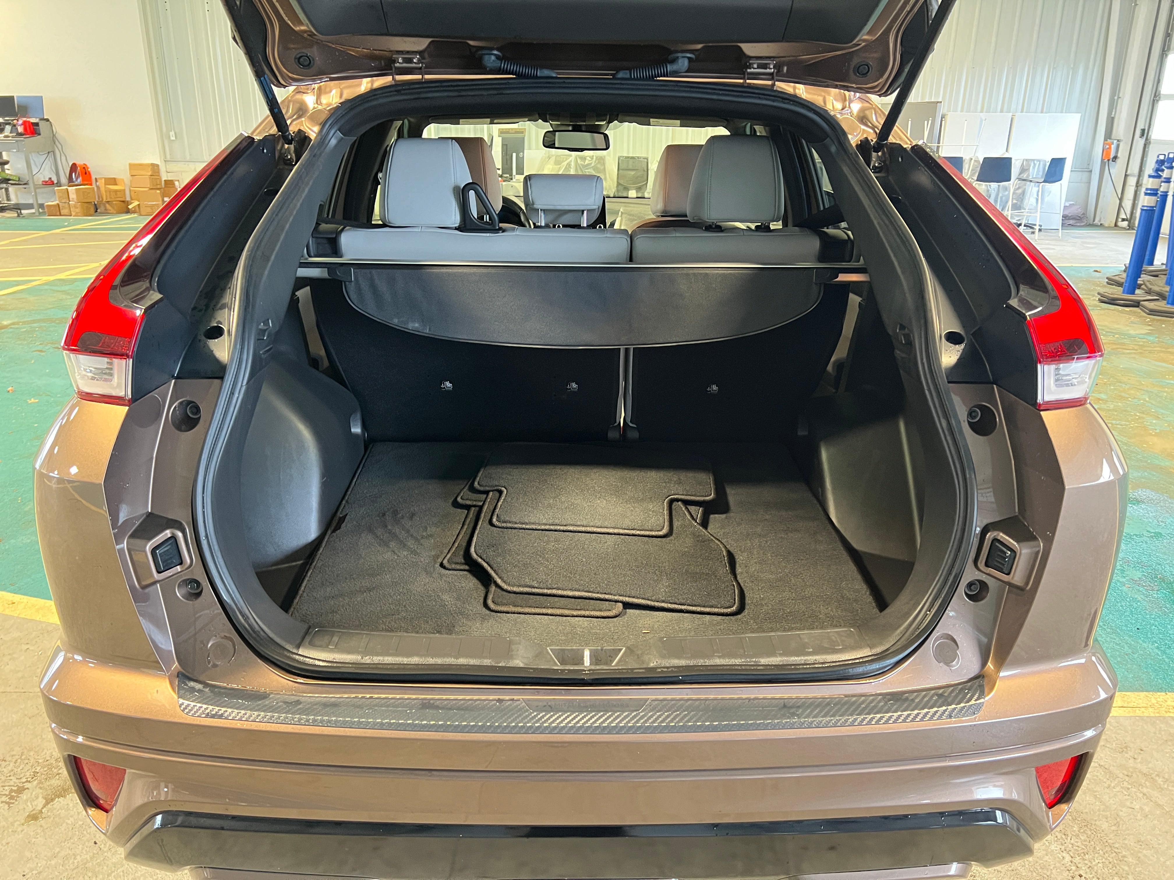 2023 Mitsubishi Eclipse Cross SEL 6
