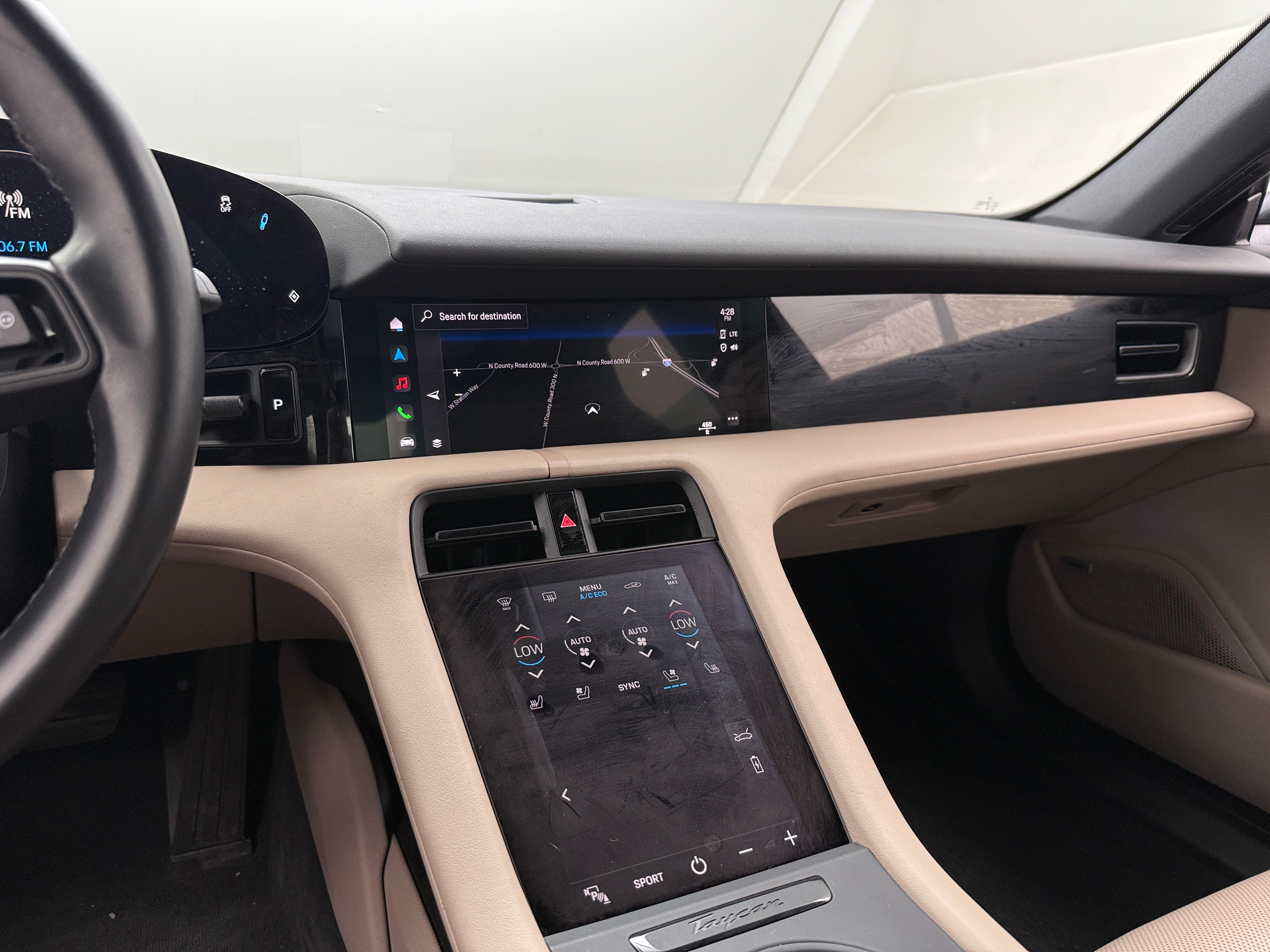 2022 Porsche Taycan  3