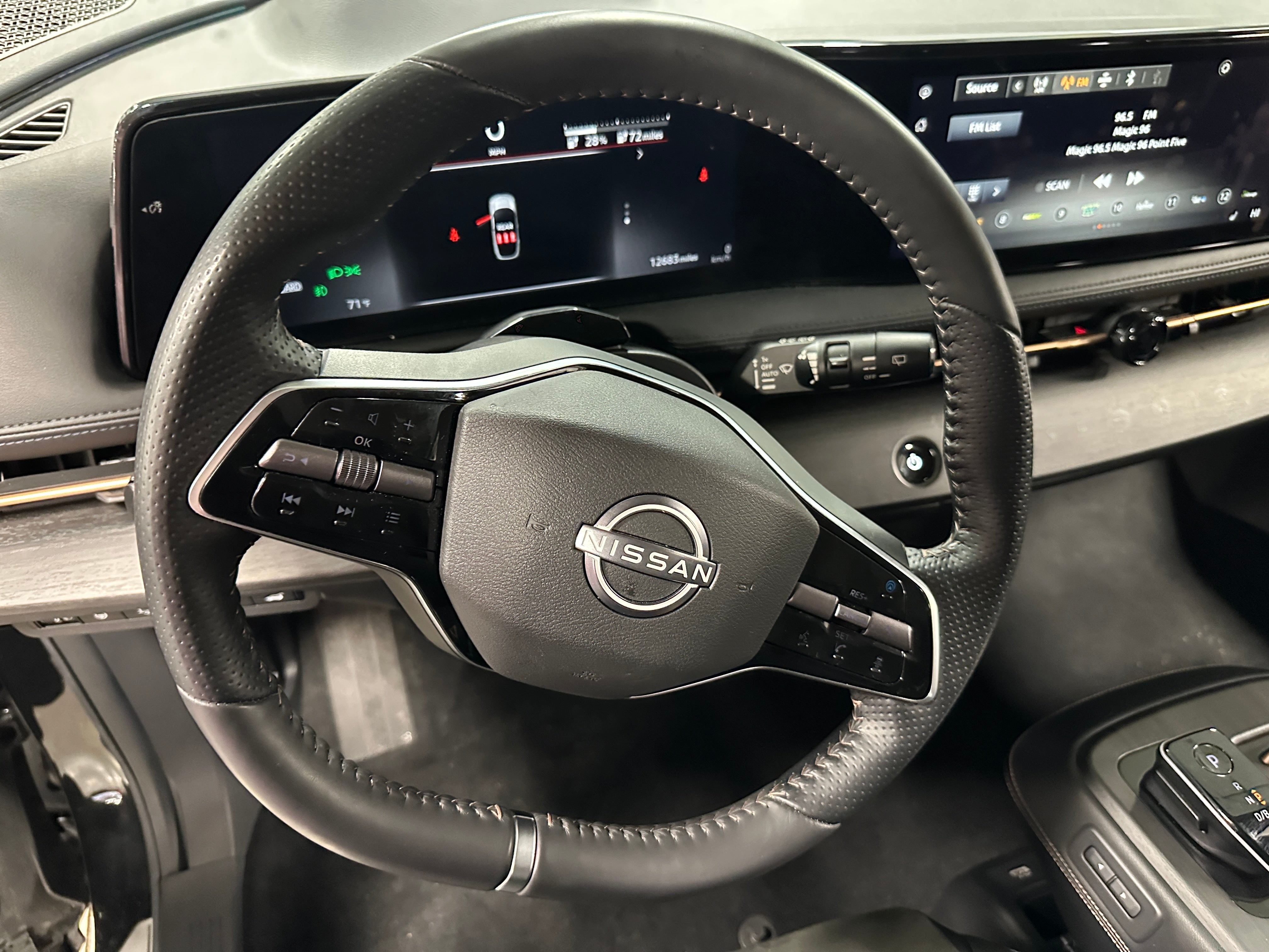 2023 Nissan Ariya Premiere 4