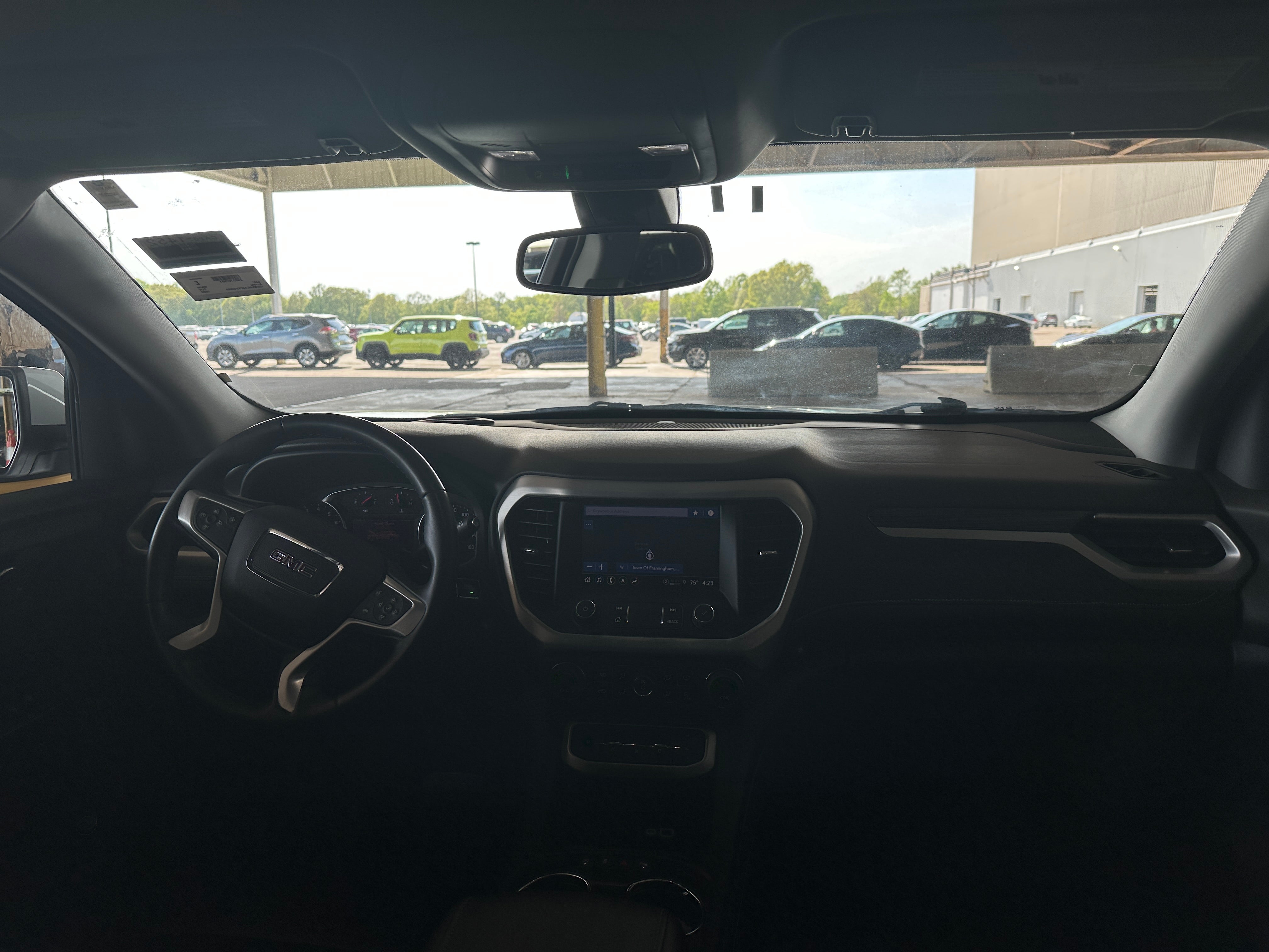 2023 GMC Acadia SLT 3
