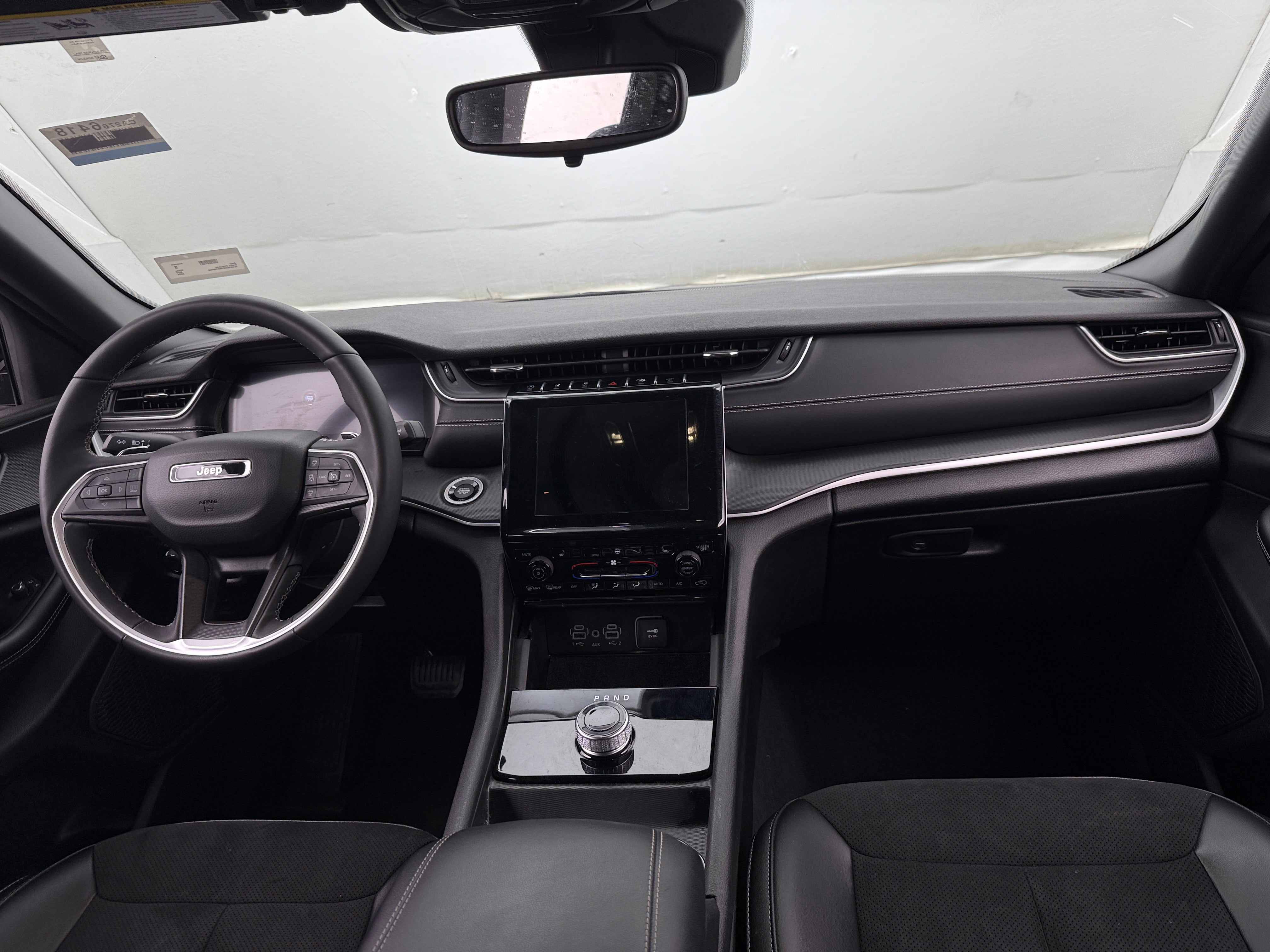 2024 Jeep Grand Cherokee Altitude 2
