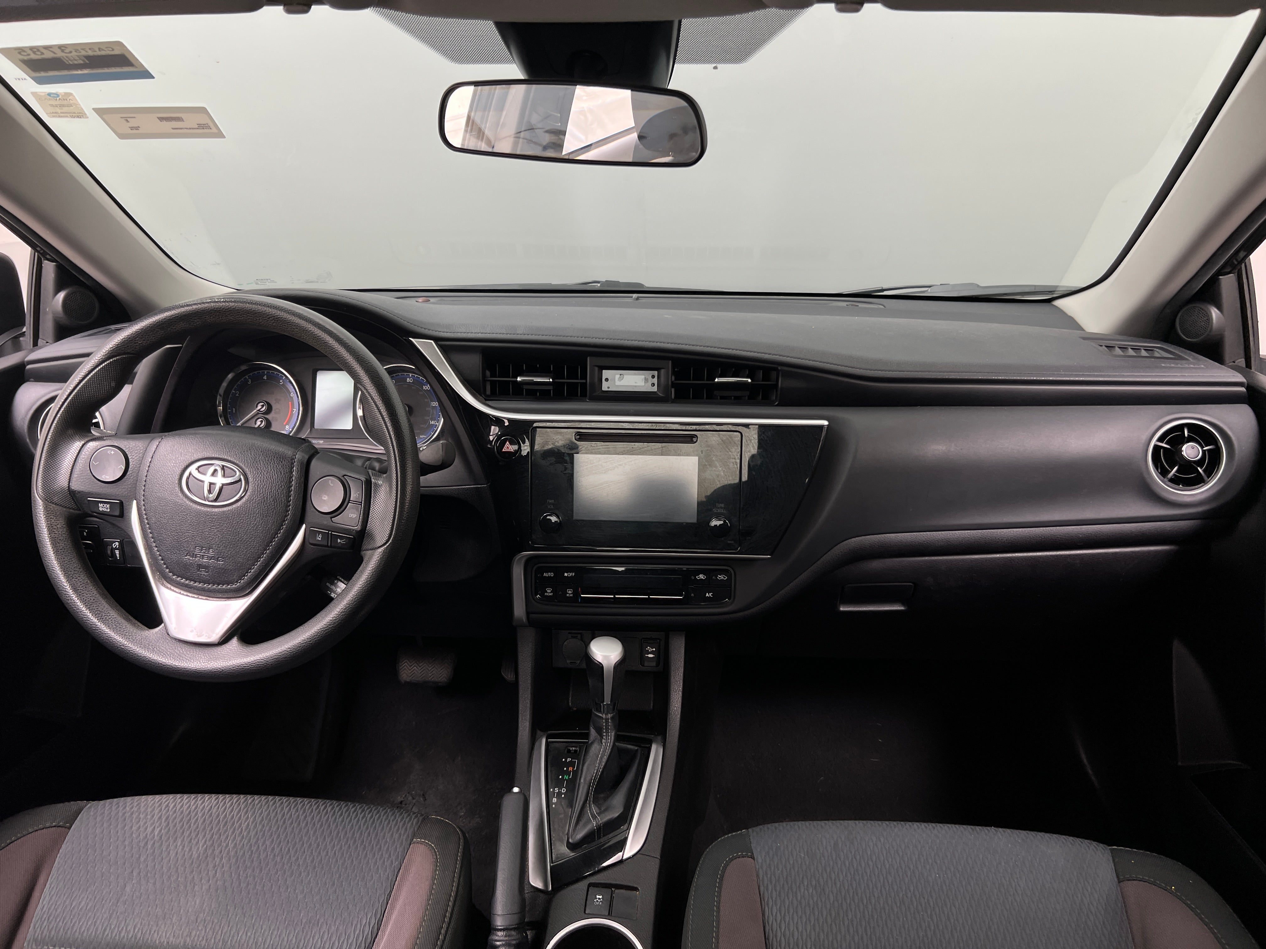 2018 Toyota Corolla LE 3