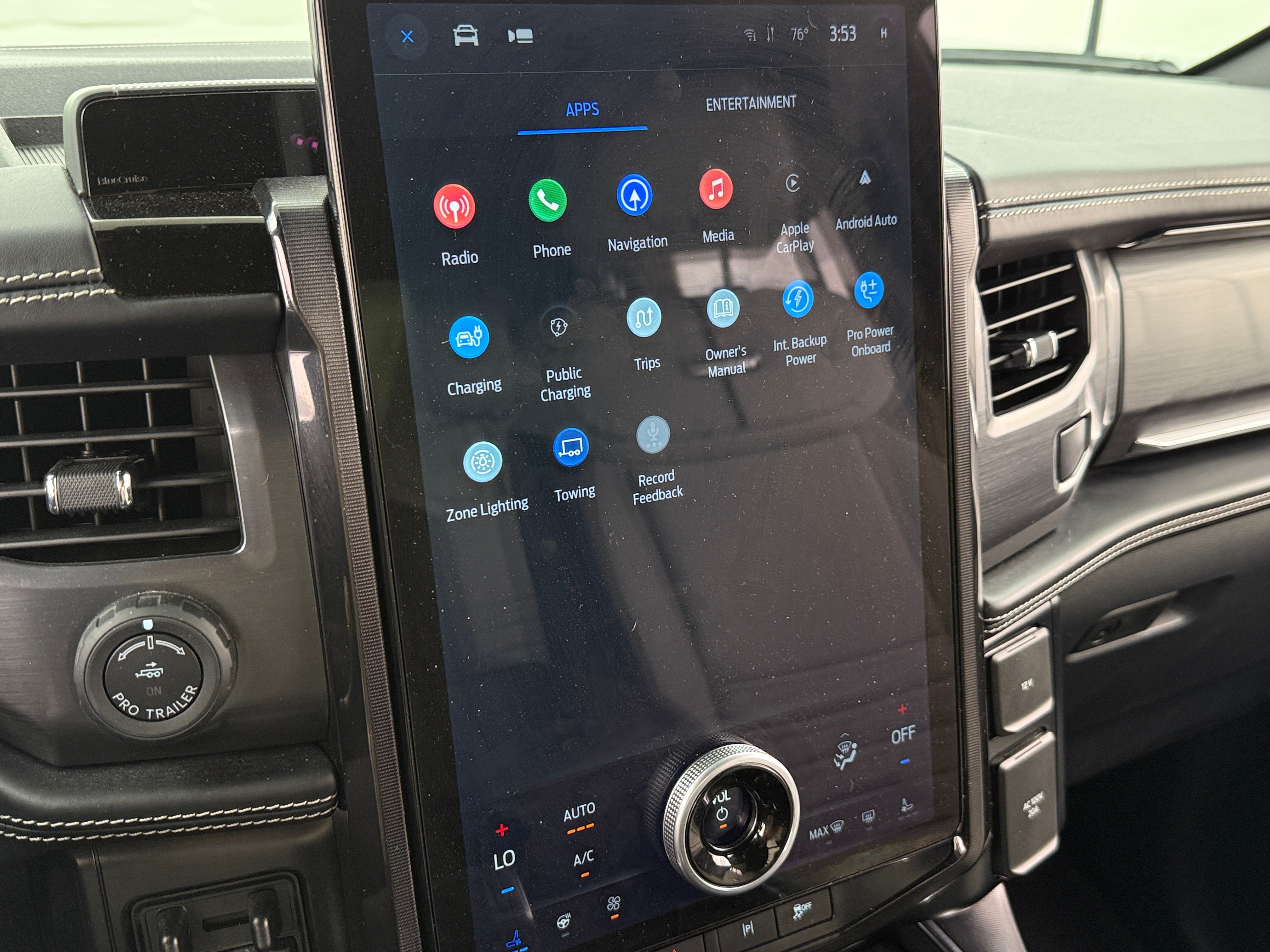 2023 Ford F-150 Lightning Platinum 3