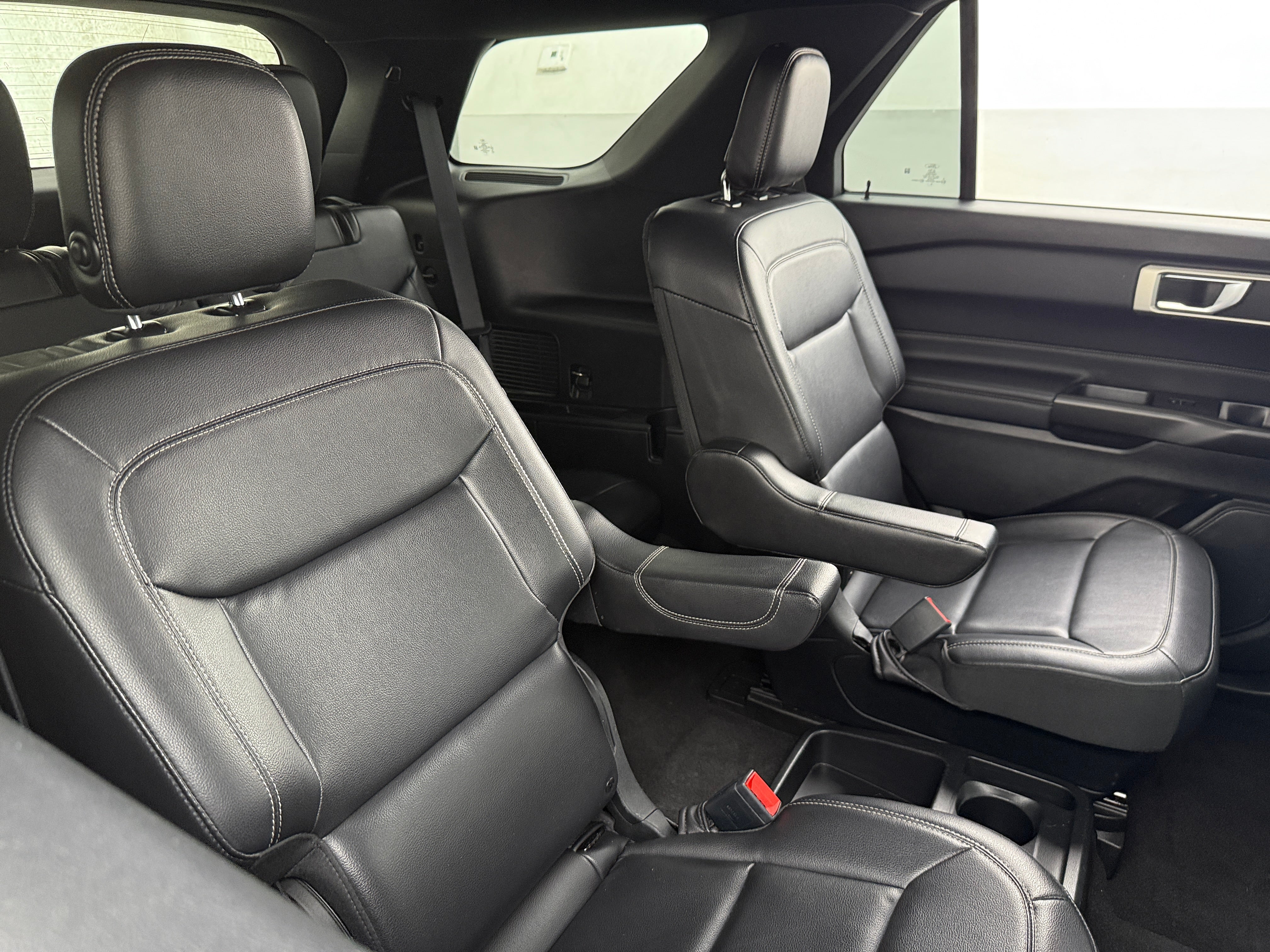 2020 Ford Explorer XLT 5