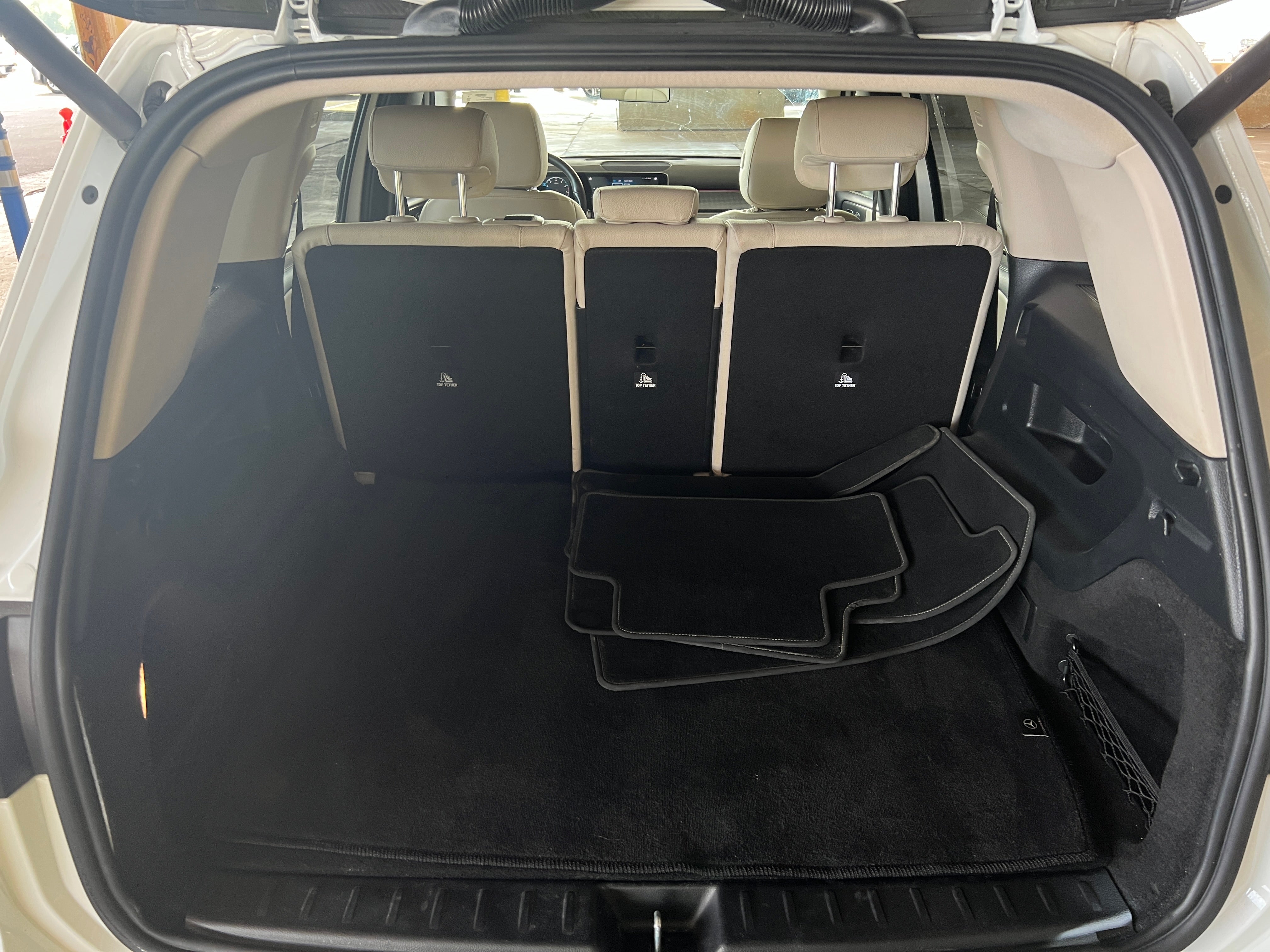 2020 Mercedes-Benz GLB 250 6
