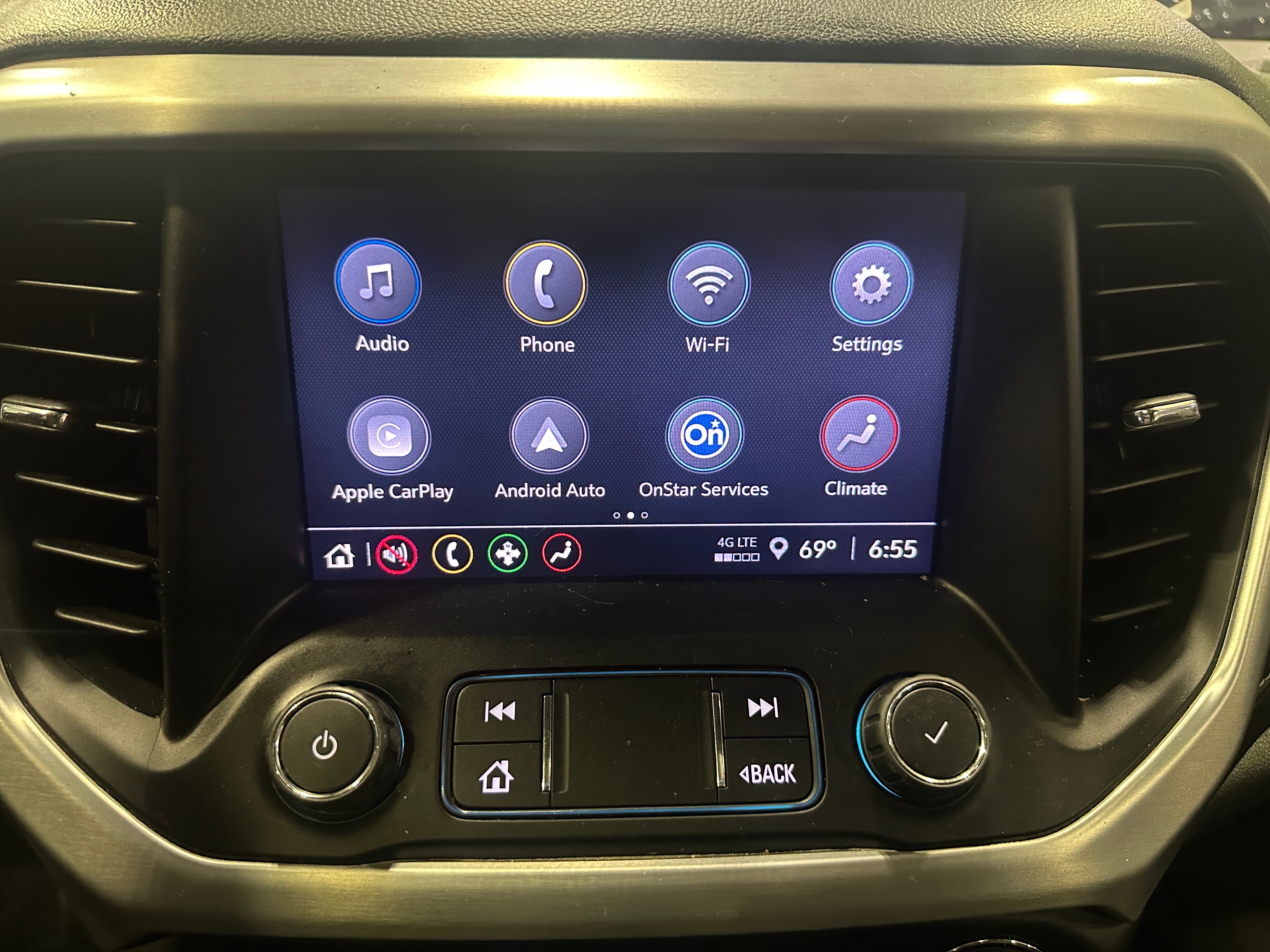Thumbnail: 2022 GMC Acadia - 4