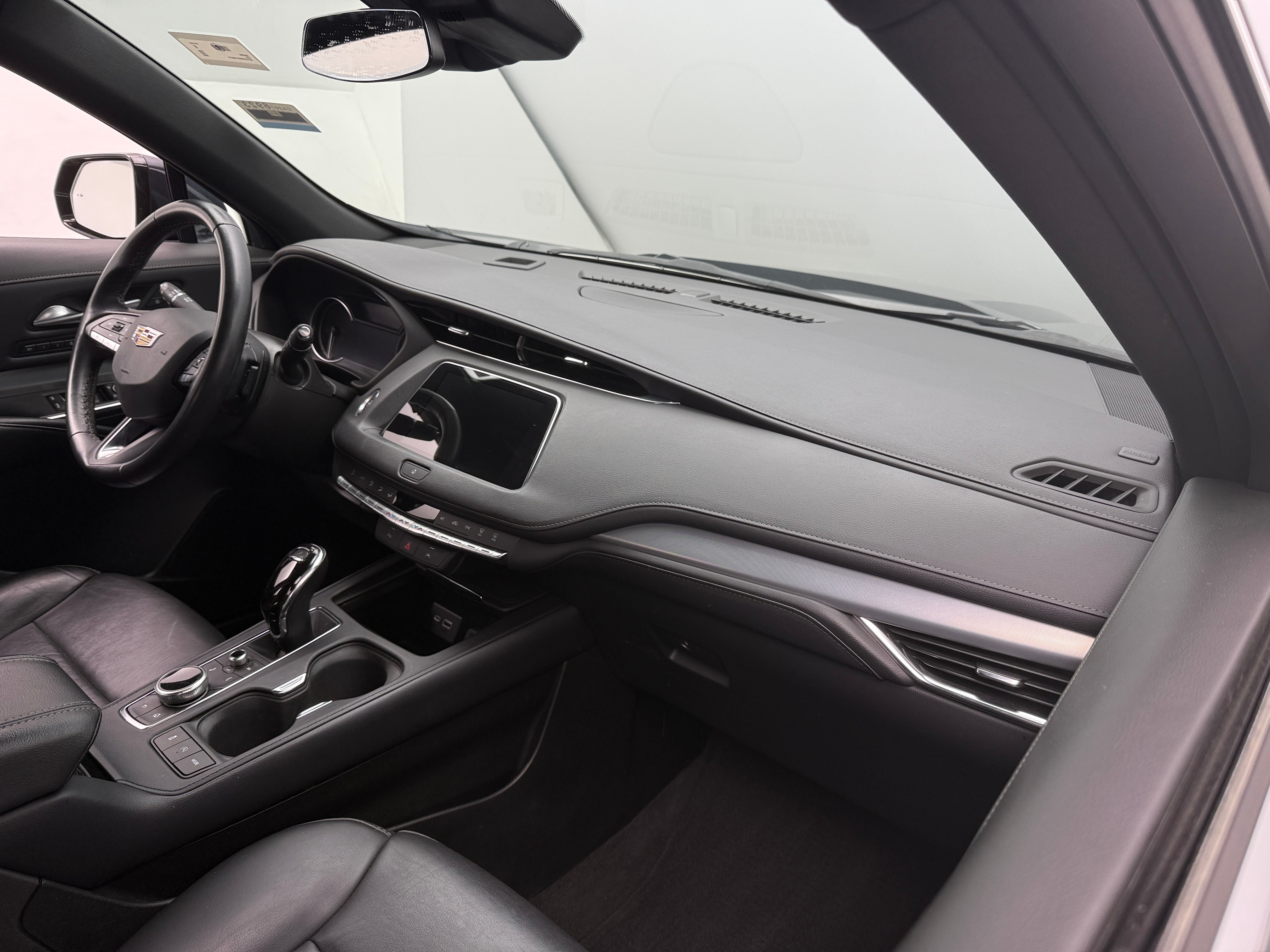 2023 Cadillac XT4 Premium Luxury 2