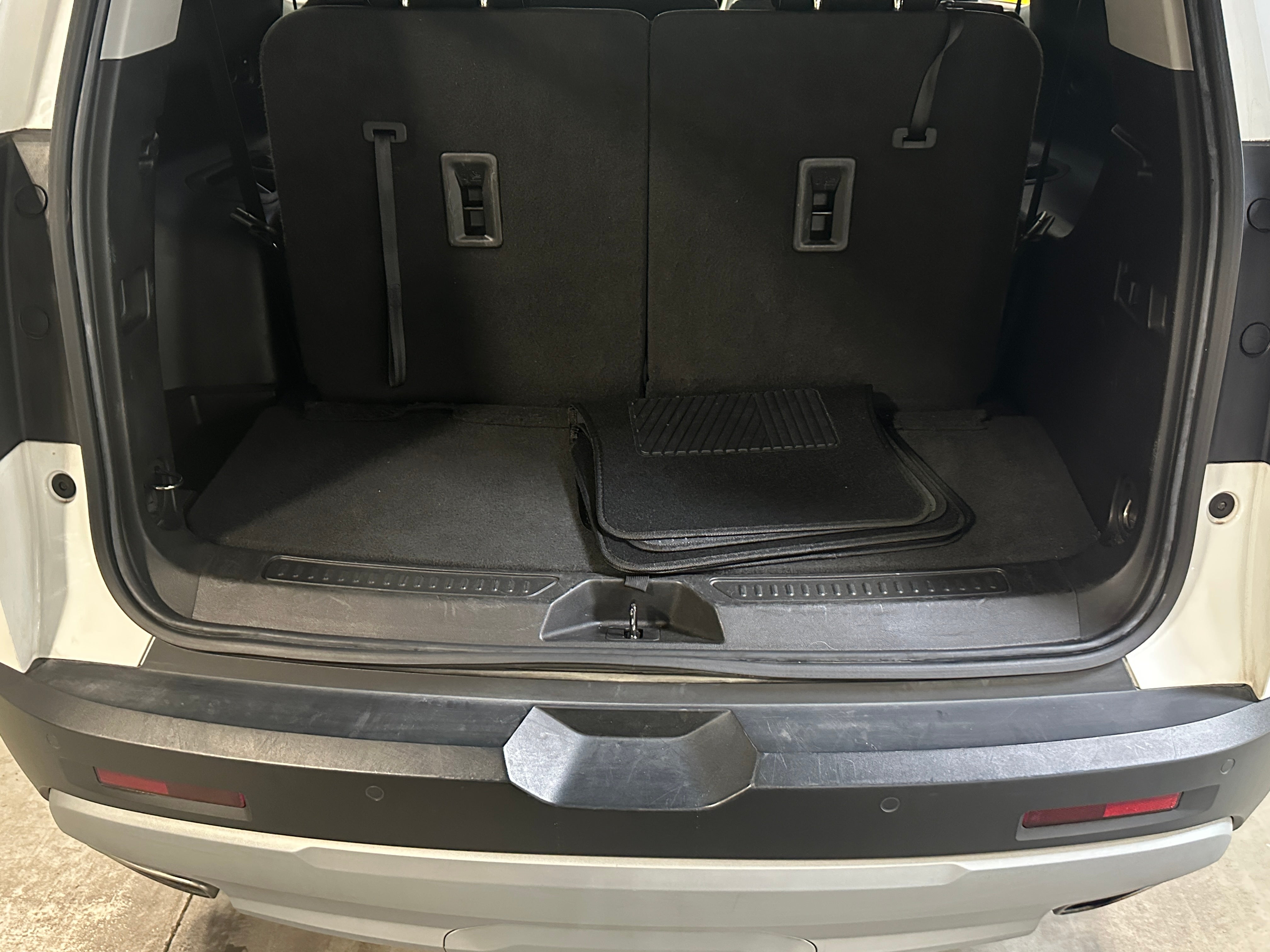 2023 GMC Acadia SLT 6