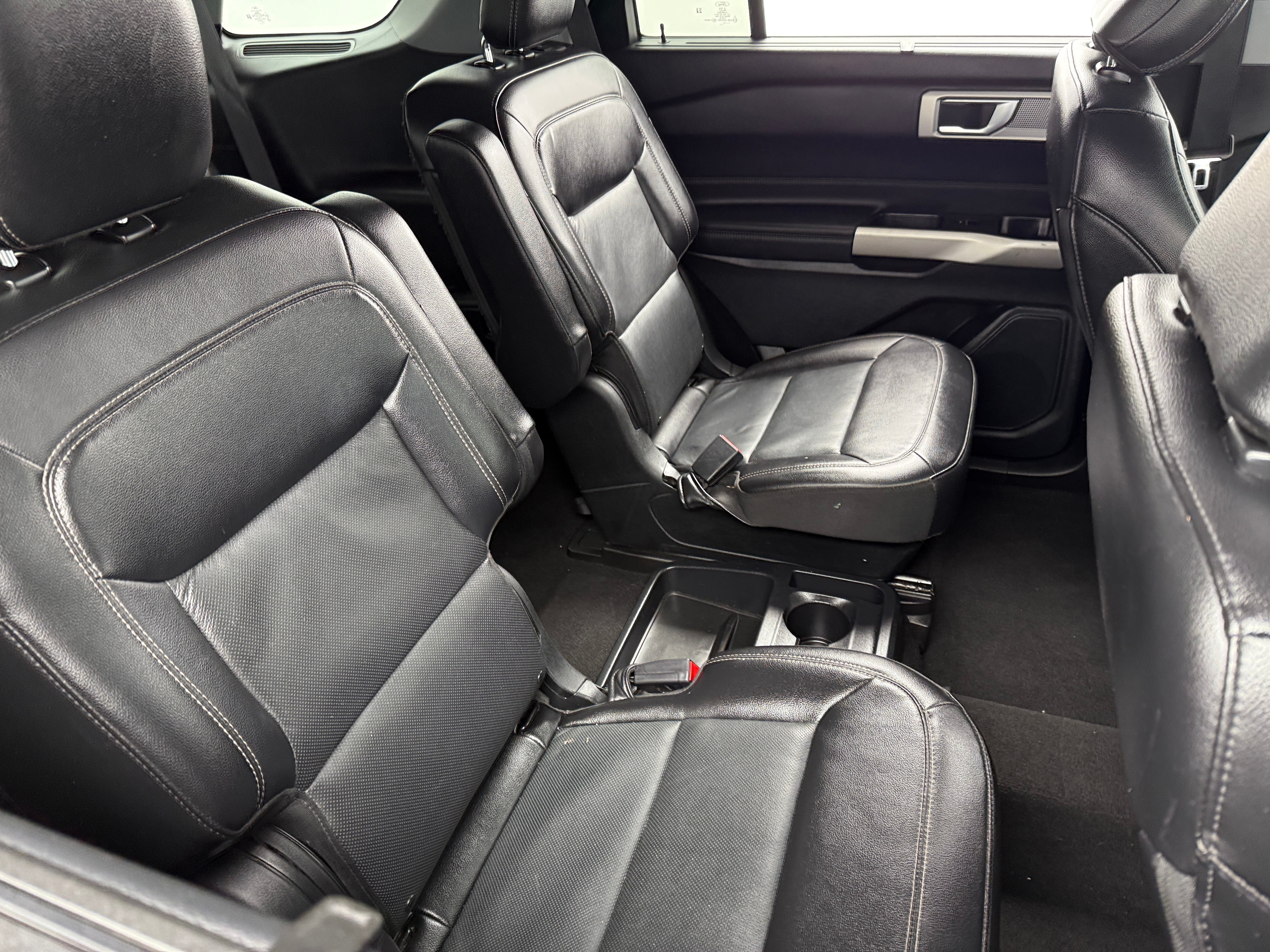 2021 Ford Explorer Limited 5